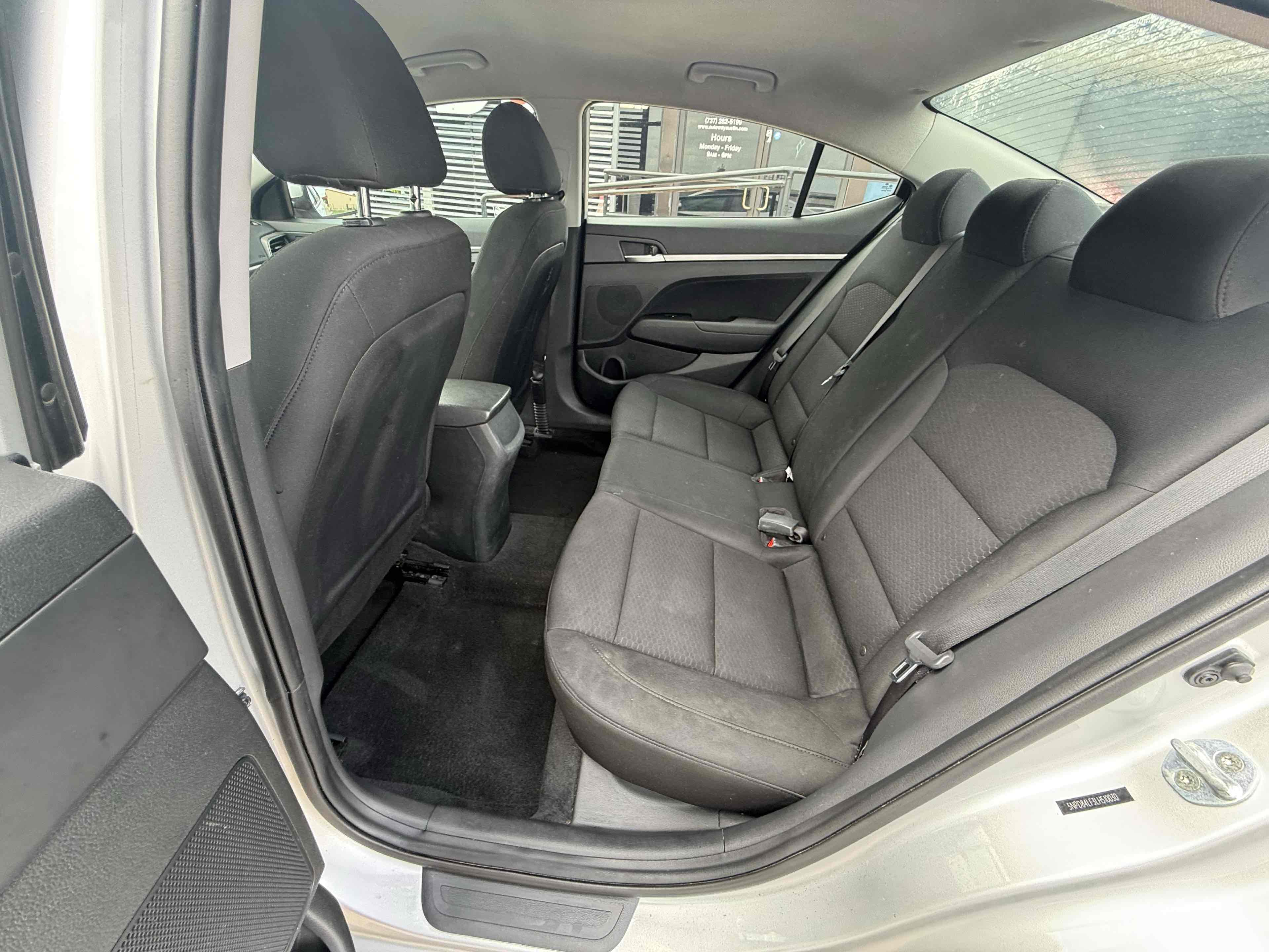 2020 Hyundai Elantra SEL - Photo 11