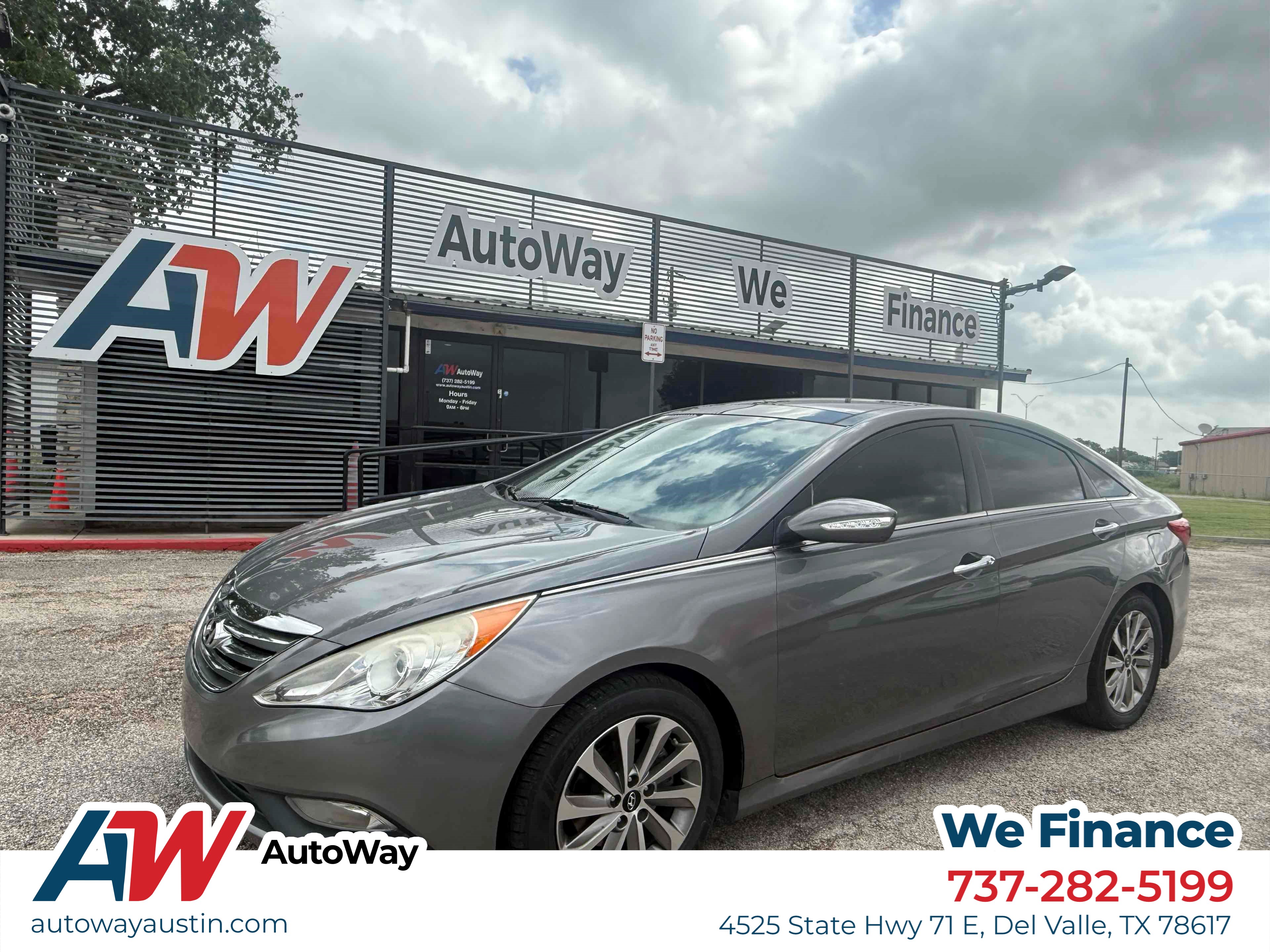 2014 Hyundai Sonata Limited I4 A/T PZEV's photo