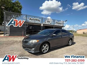 View 2014 Toyota Camry