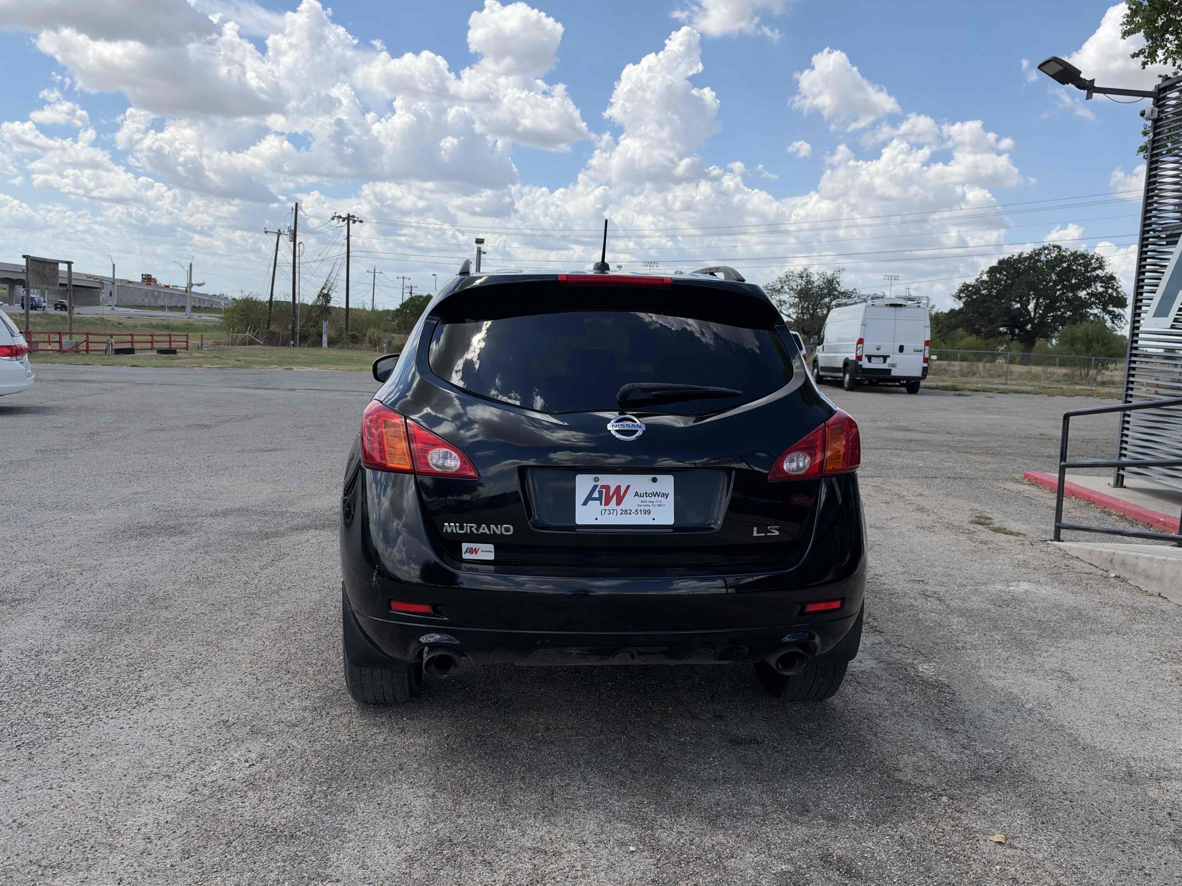 Nissan Murano photo 2