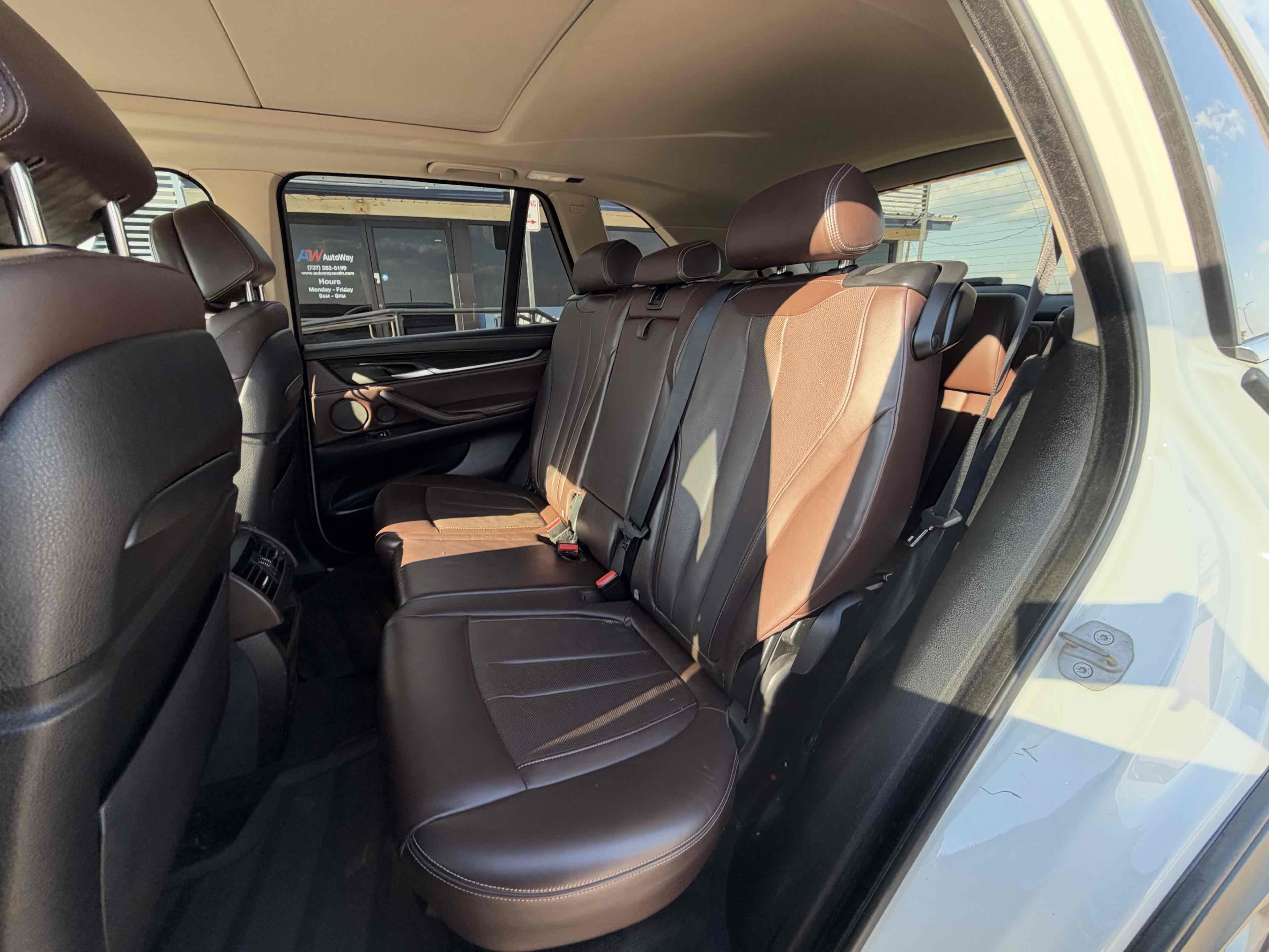 BMW X5 photo 12