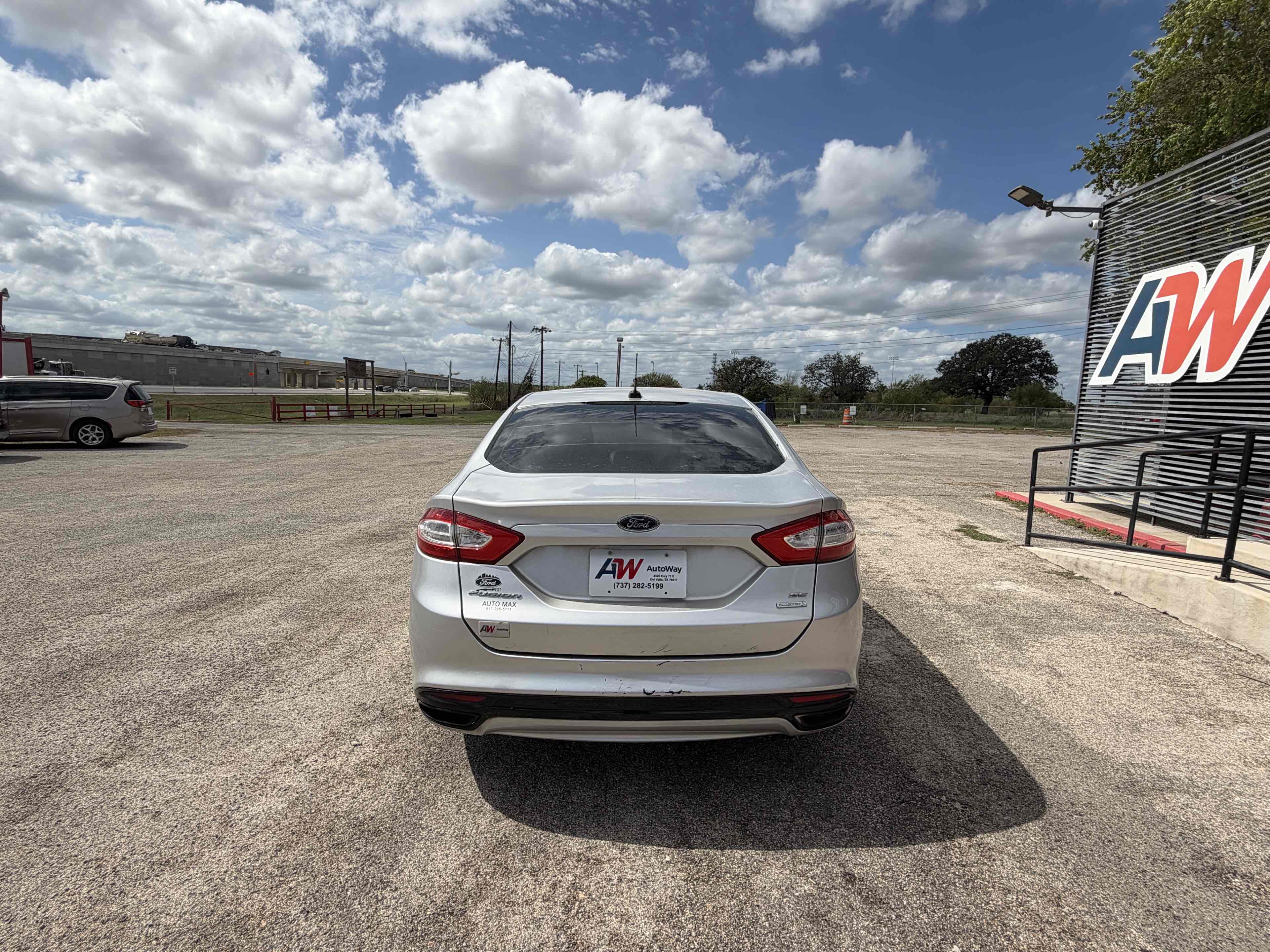 Photo 2 of this Ford Fusion
