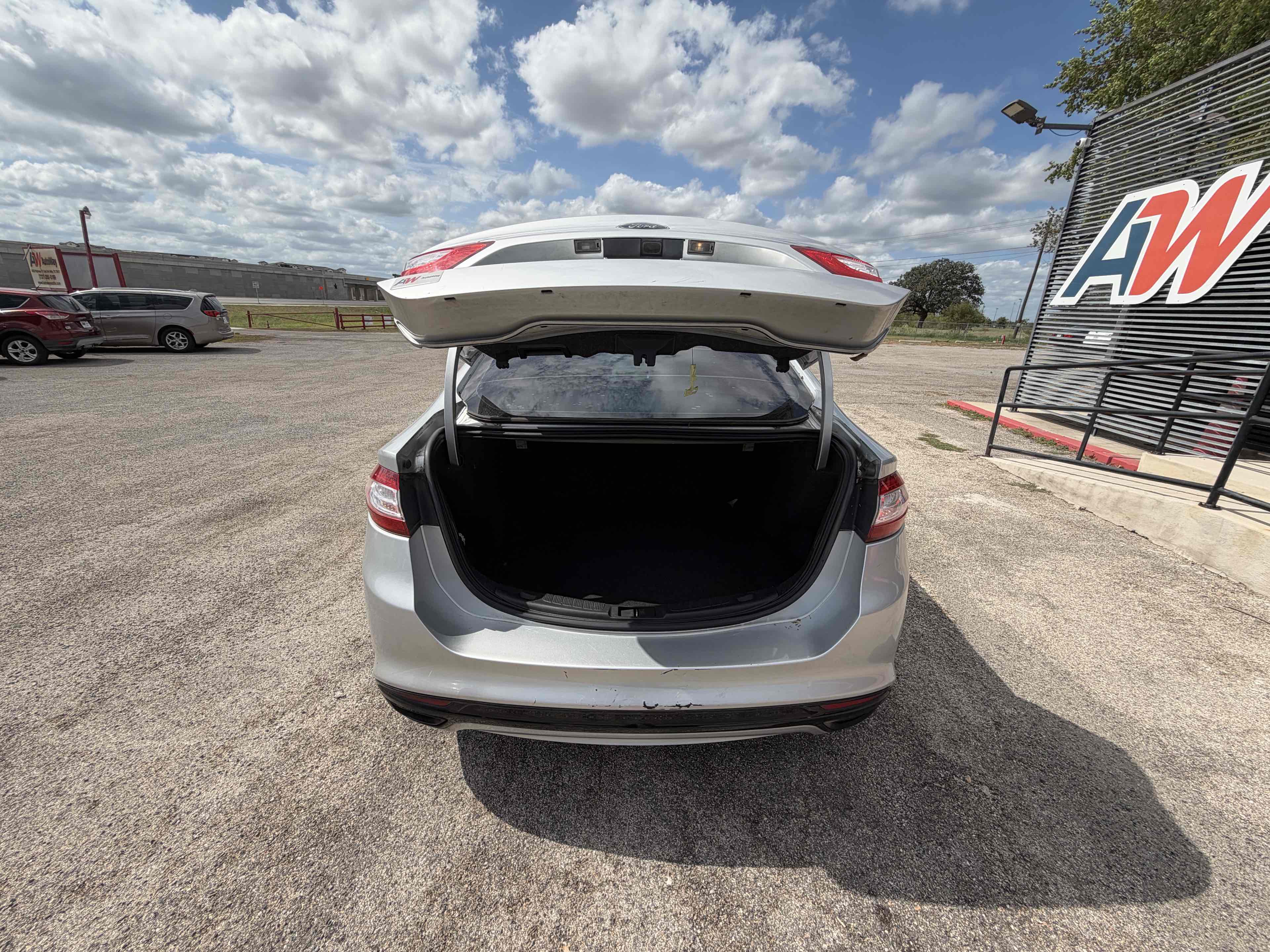 Photo 9 of this Ford Fusion