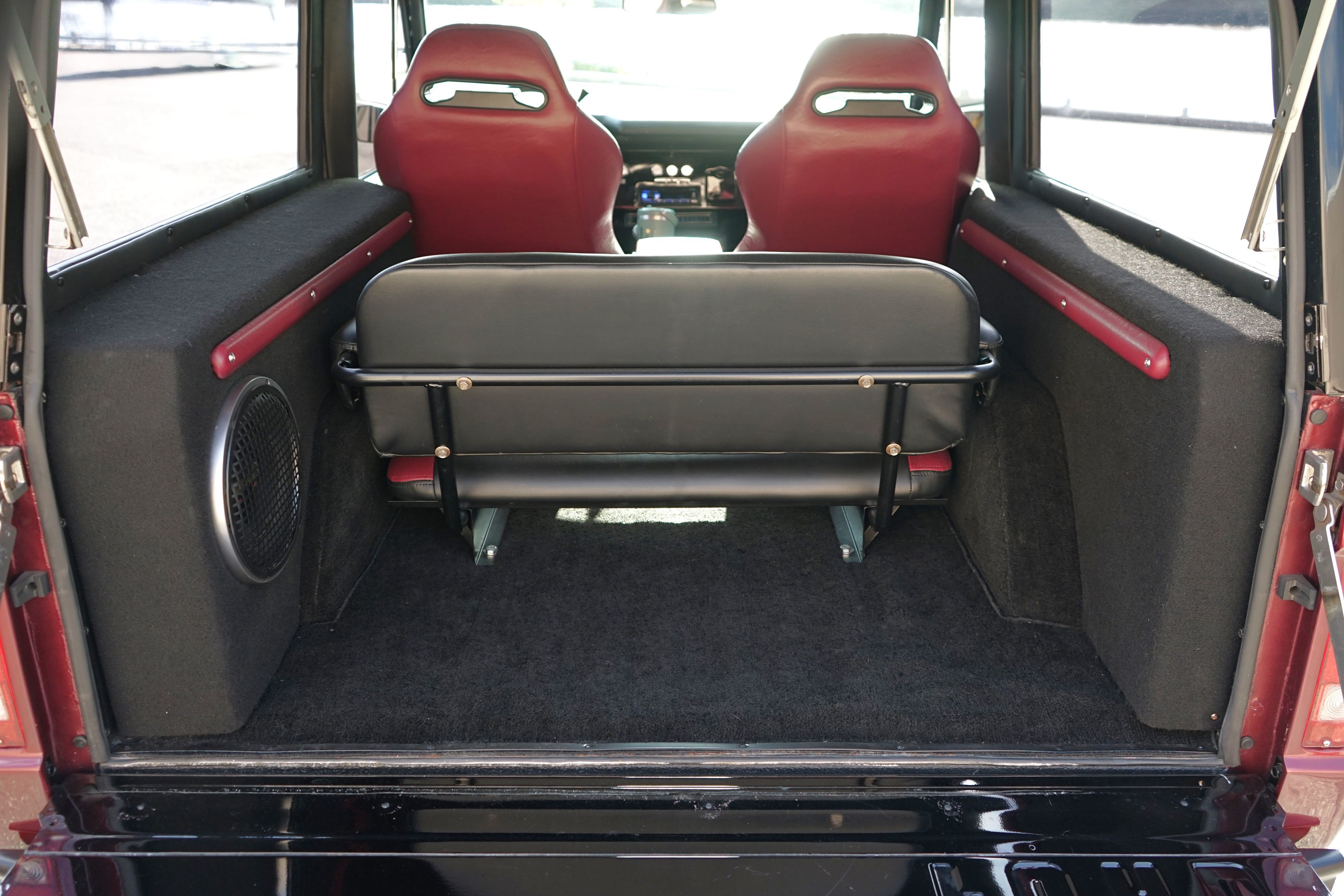 Photo 33 of this 1973 Ford