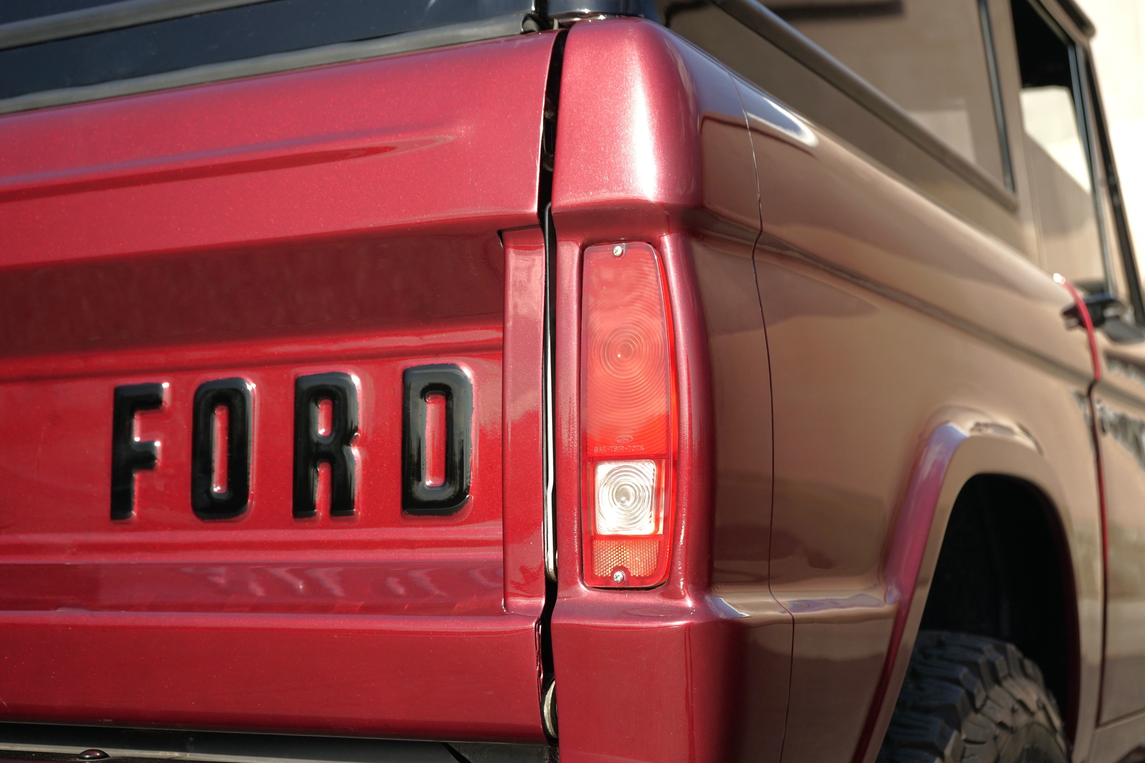 Photo 34 of this 1973 Ford