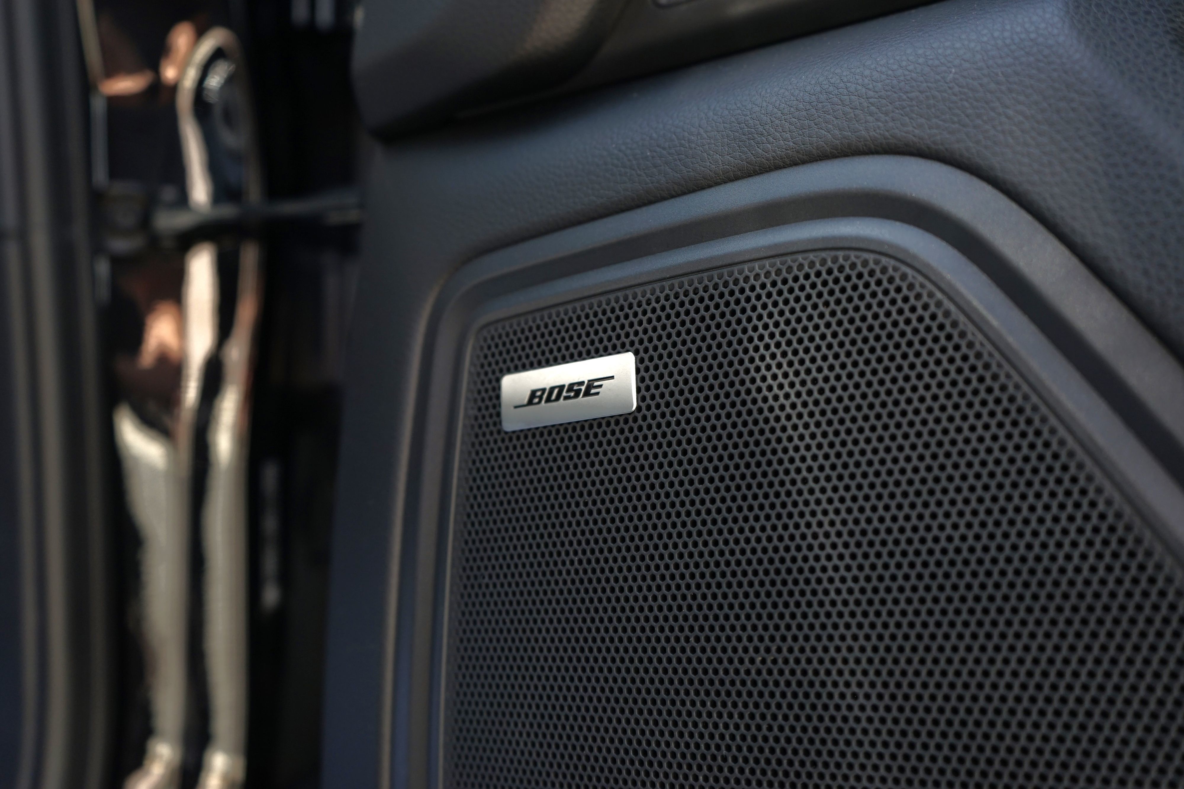Photo 31 of this Porsche Macan