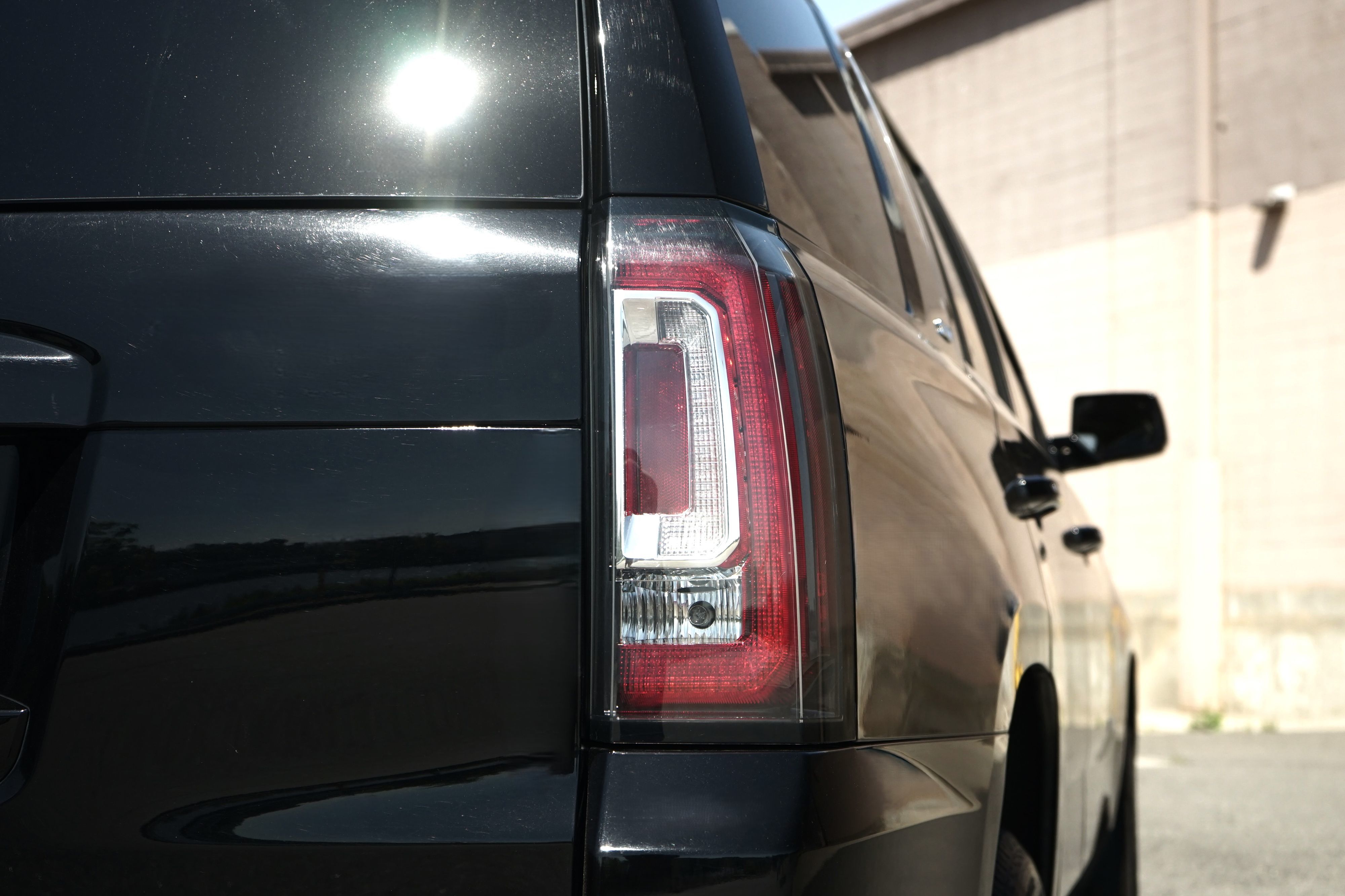 Photo 44 of this GMC Yukon