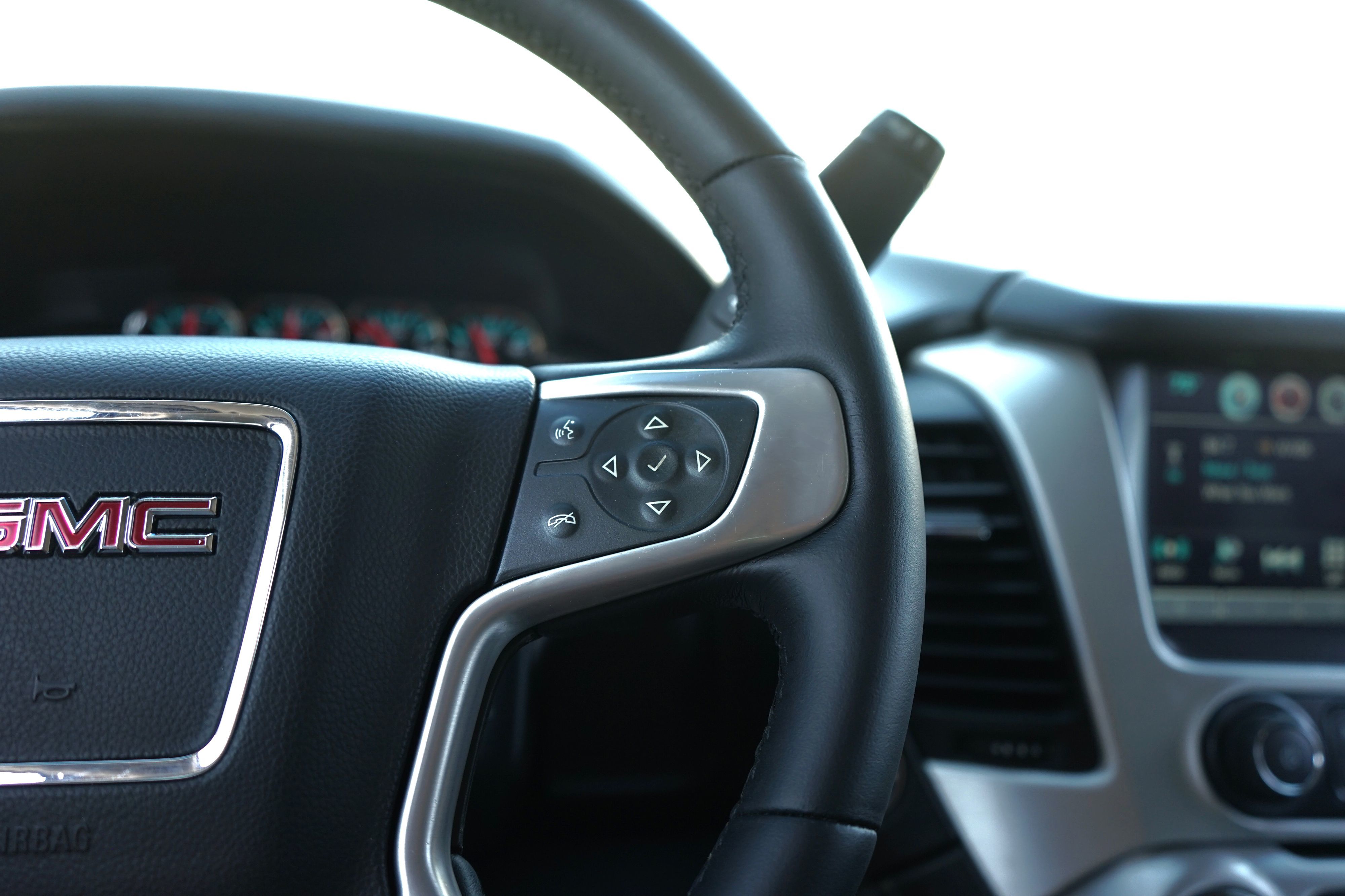 Photo 19 of this GMC Yukon