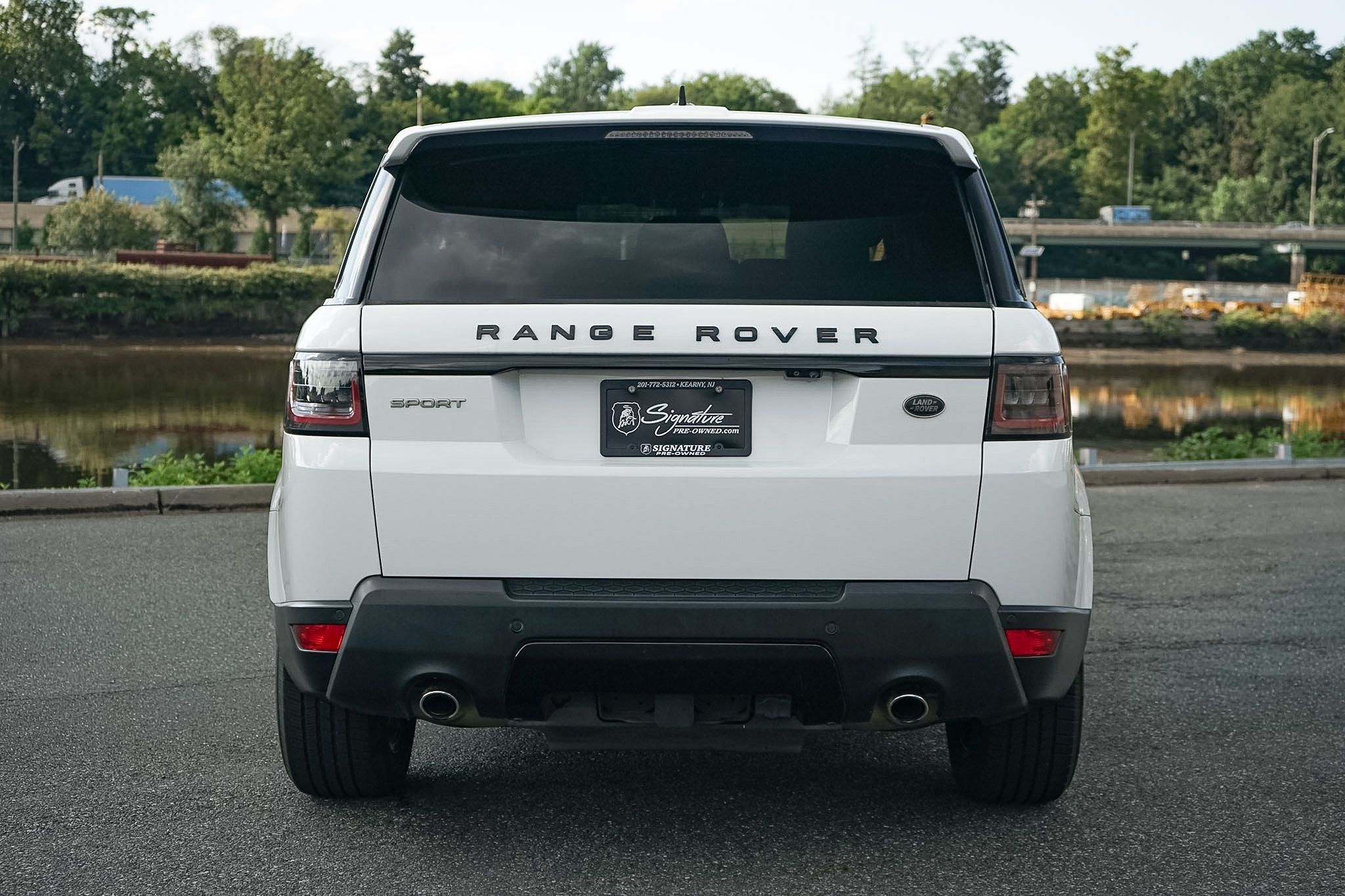 Photo 44 of this Land Rover Range Rover Sport