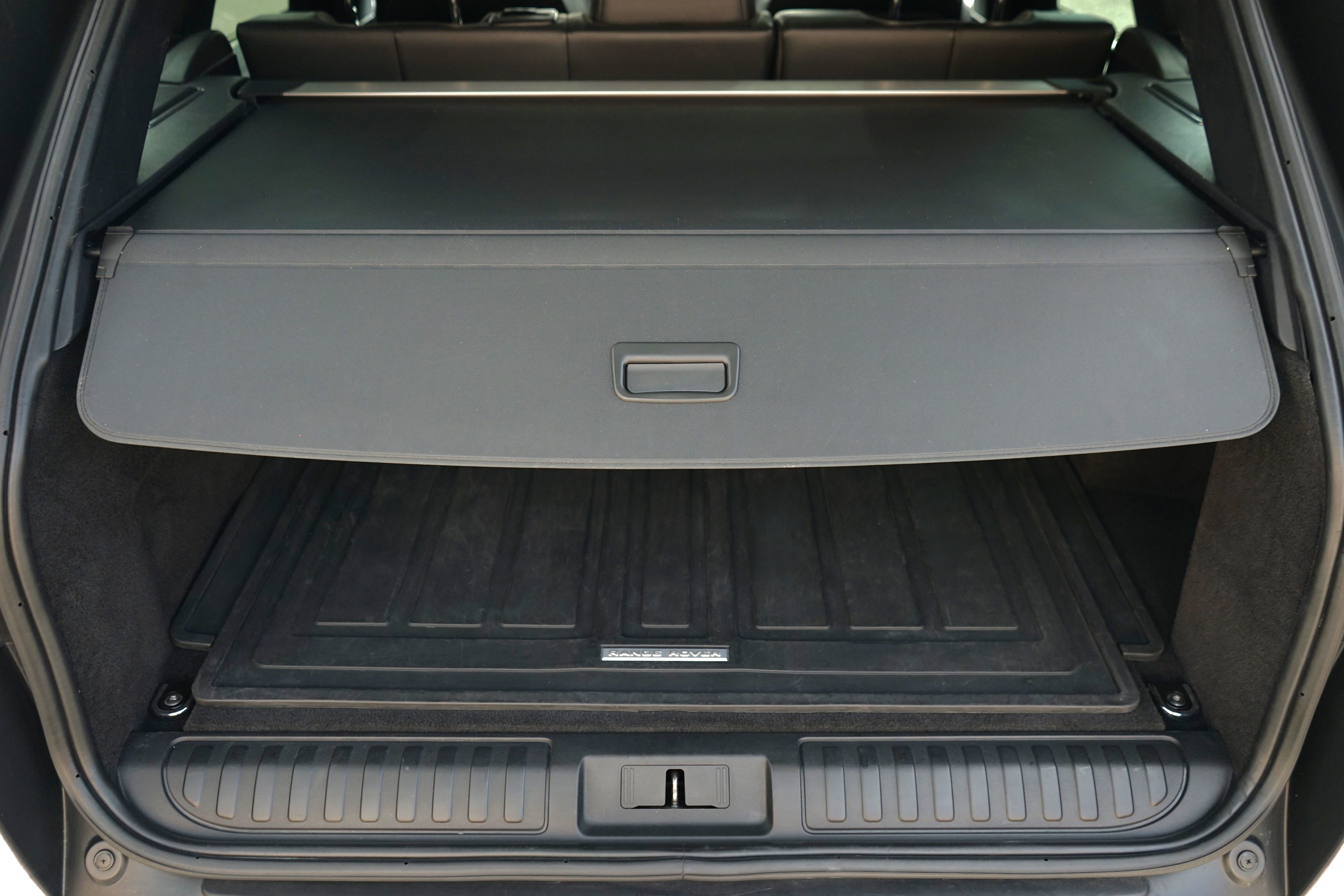 Photo 42 of this Land Rover Range Rover Sport
