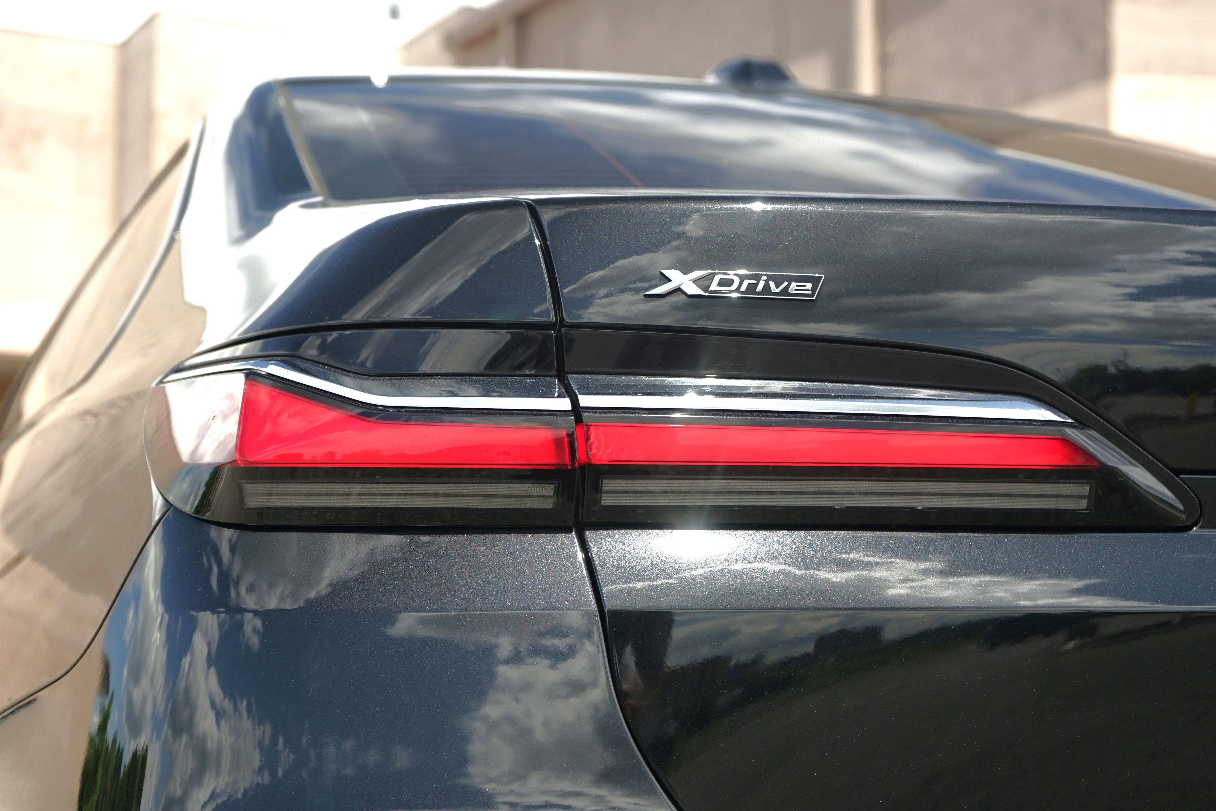Photo 44 of this BMW 7 Series