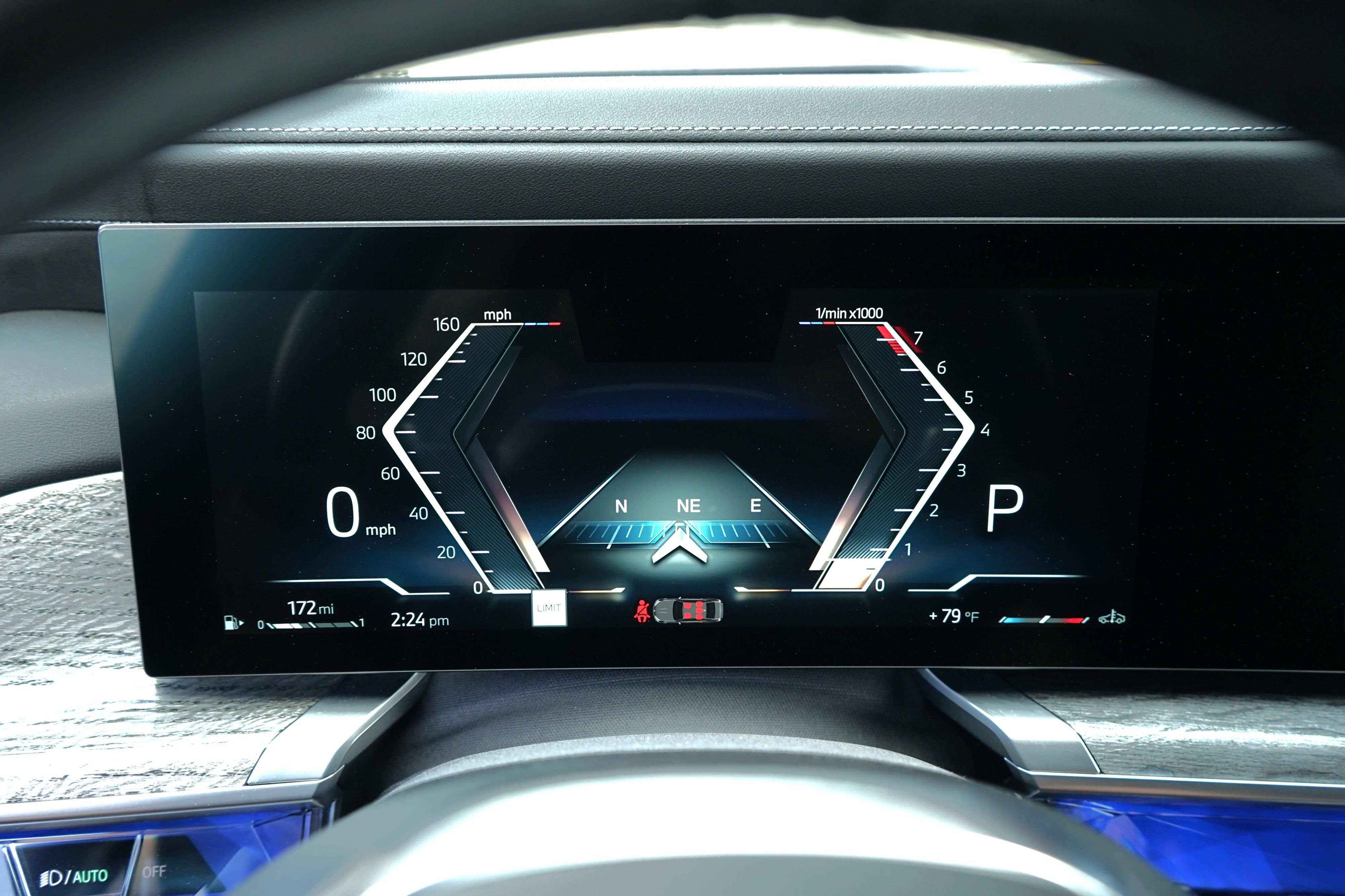 Photo 18 of this BMW 7 Series