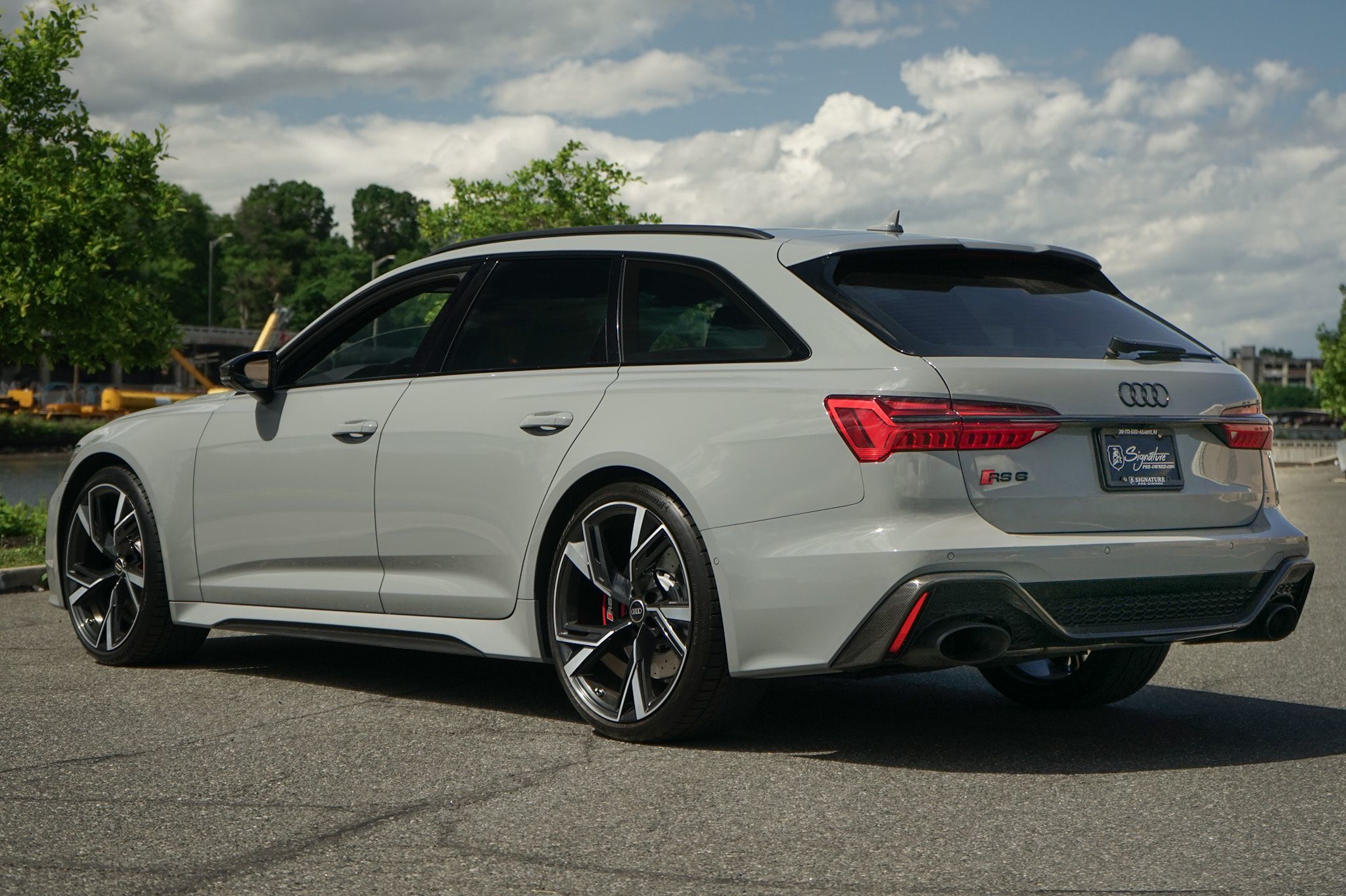 Photo 3 of this Audi RS 6 Avant
