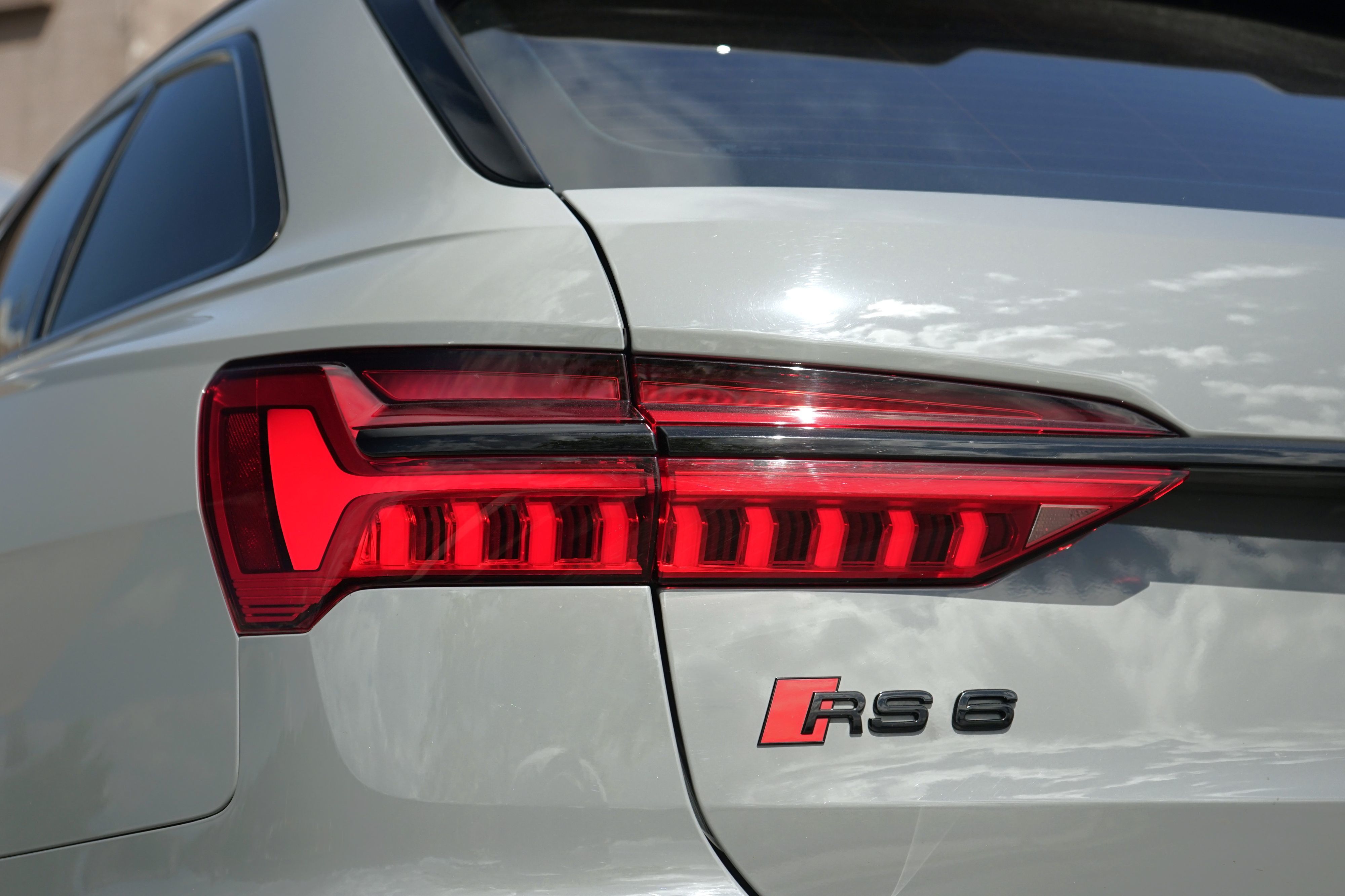 Photo 49 of this Audi RS 6 Avant