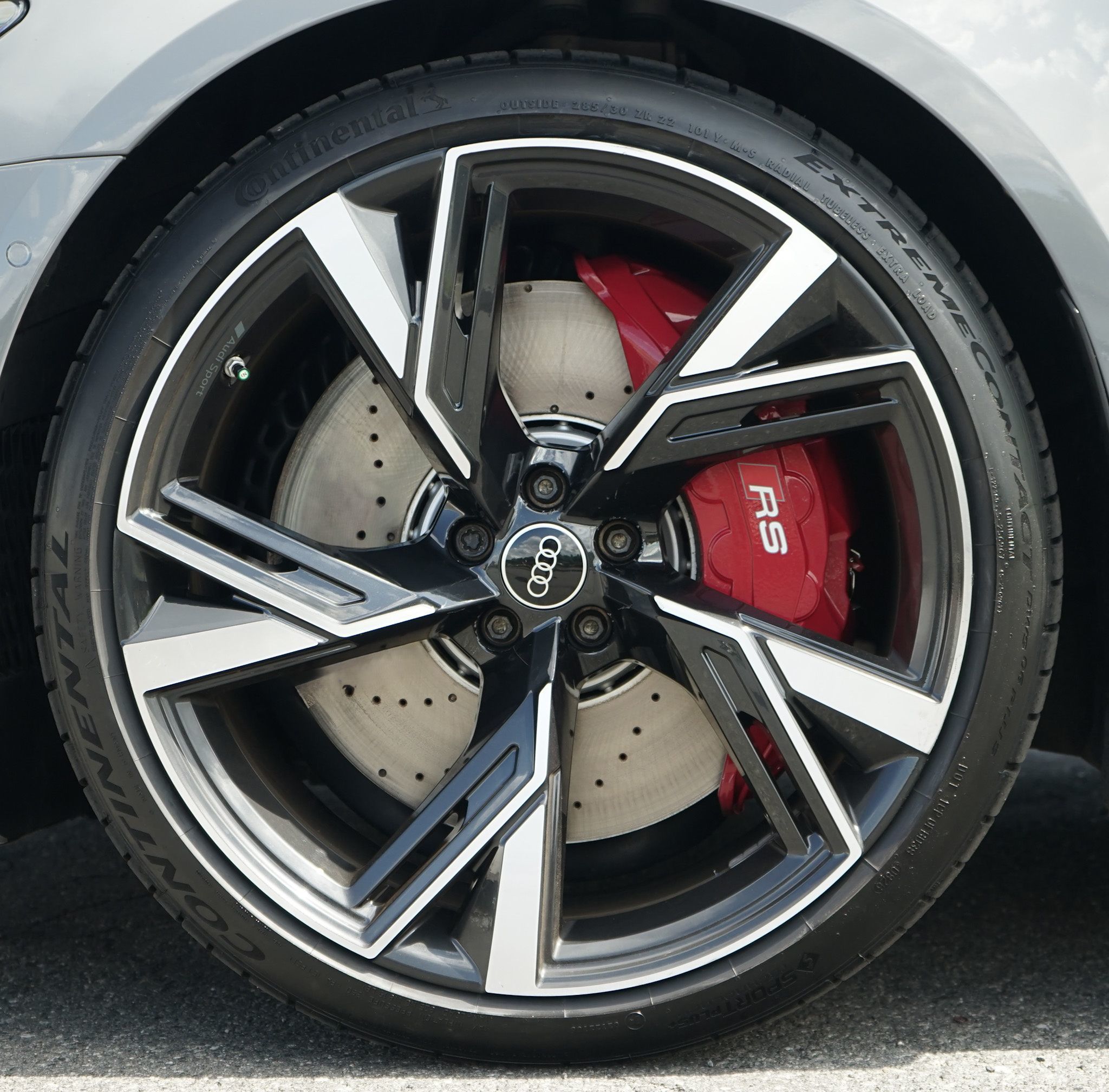 Photo 58 of this Audi RS 6 Avant