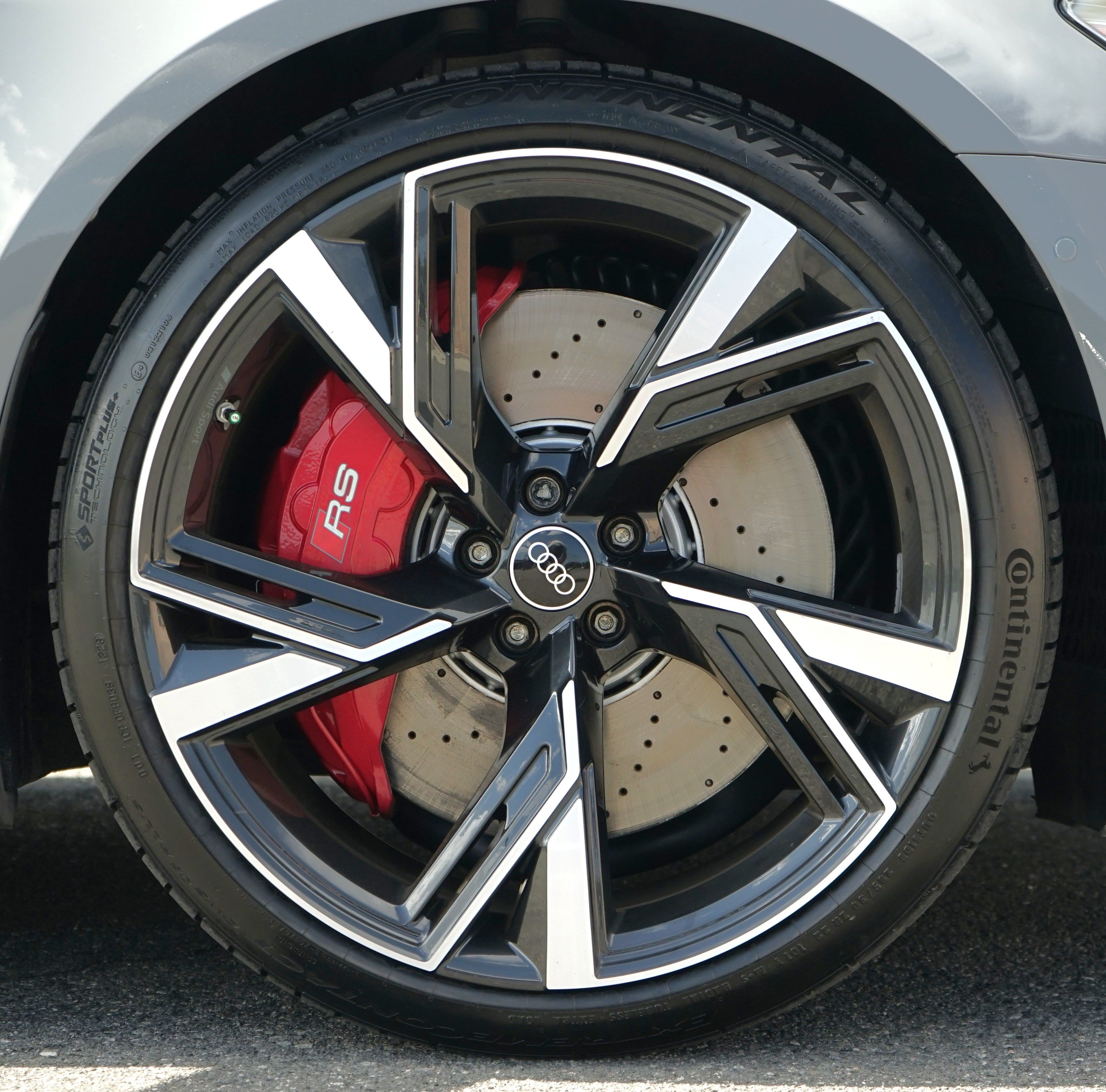Photo 61 of this Audi RS 6 Avant