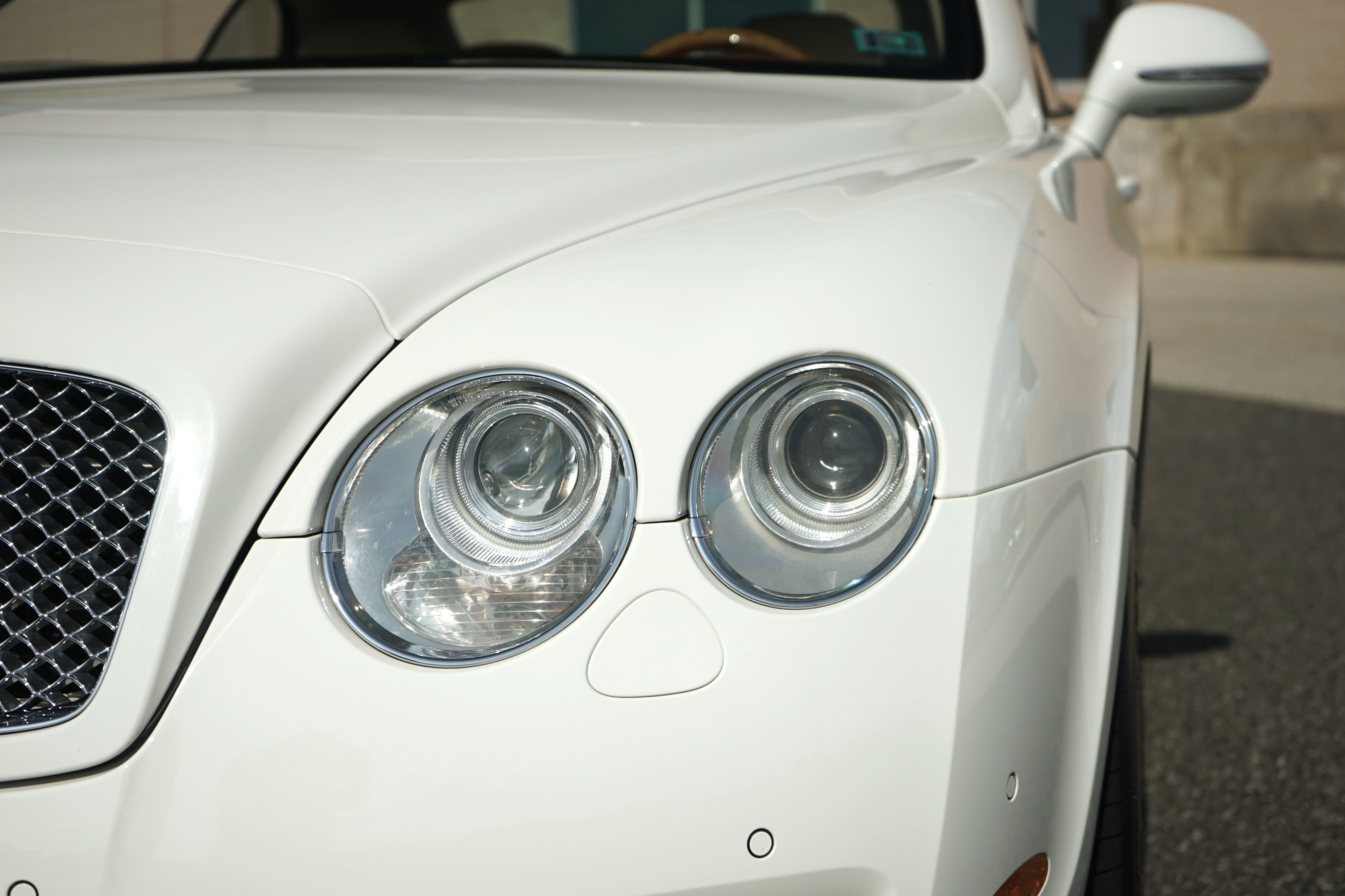 Photo 12 of this Bentley Continental GT