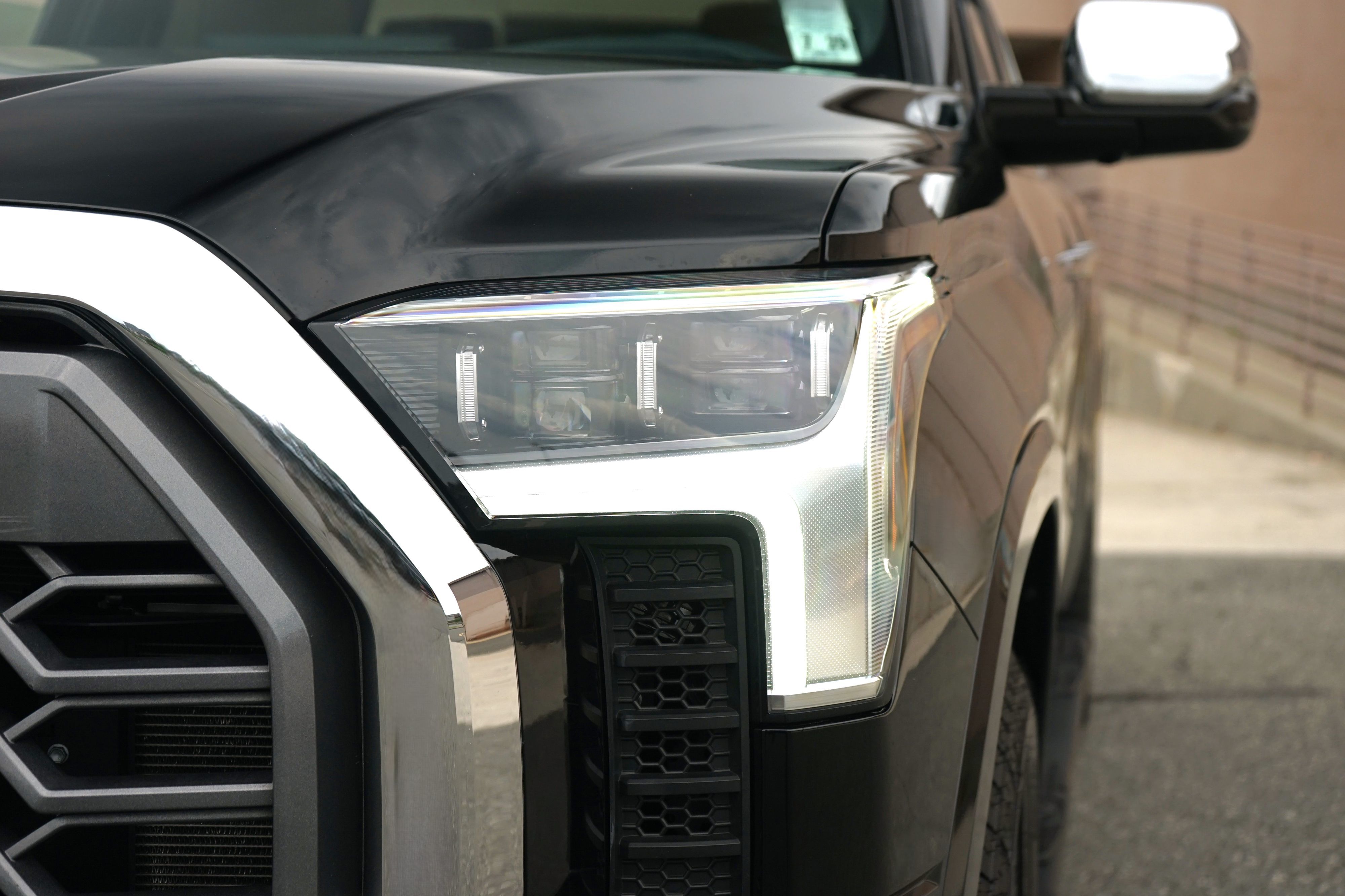 Photo 11 of this Toyota Tundra 4WD