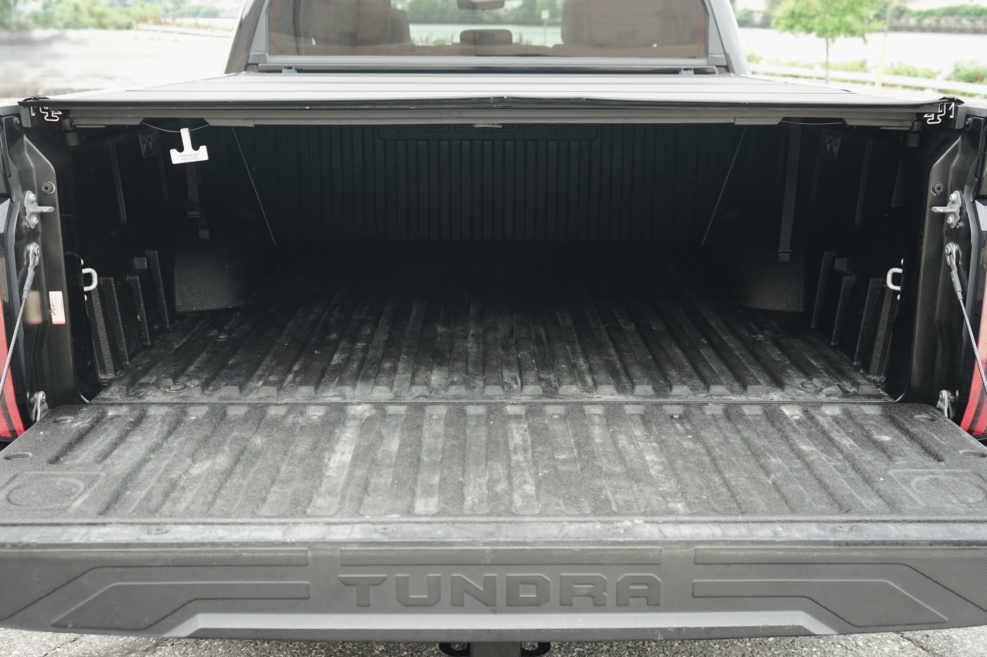 Photo 49 of this Toyota Tundra 4WD