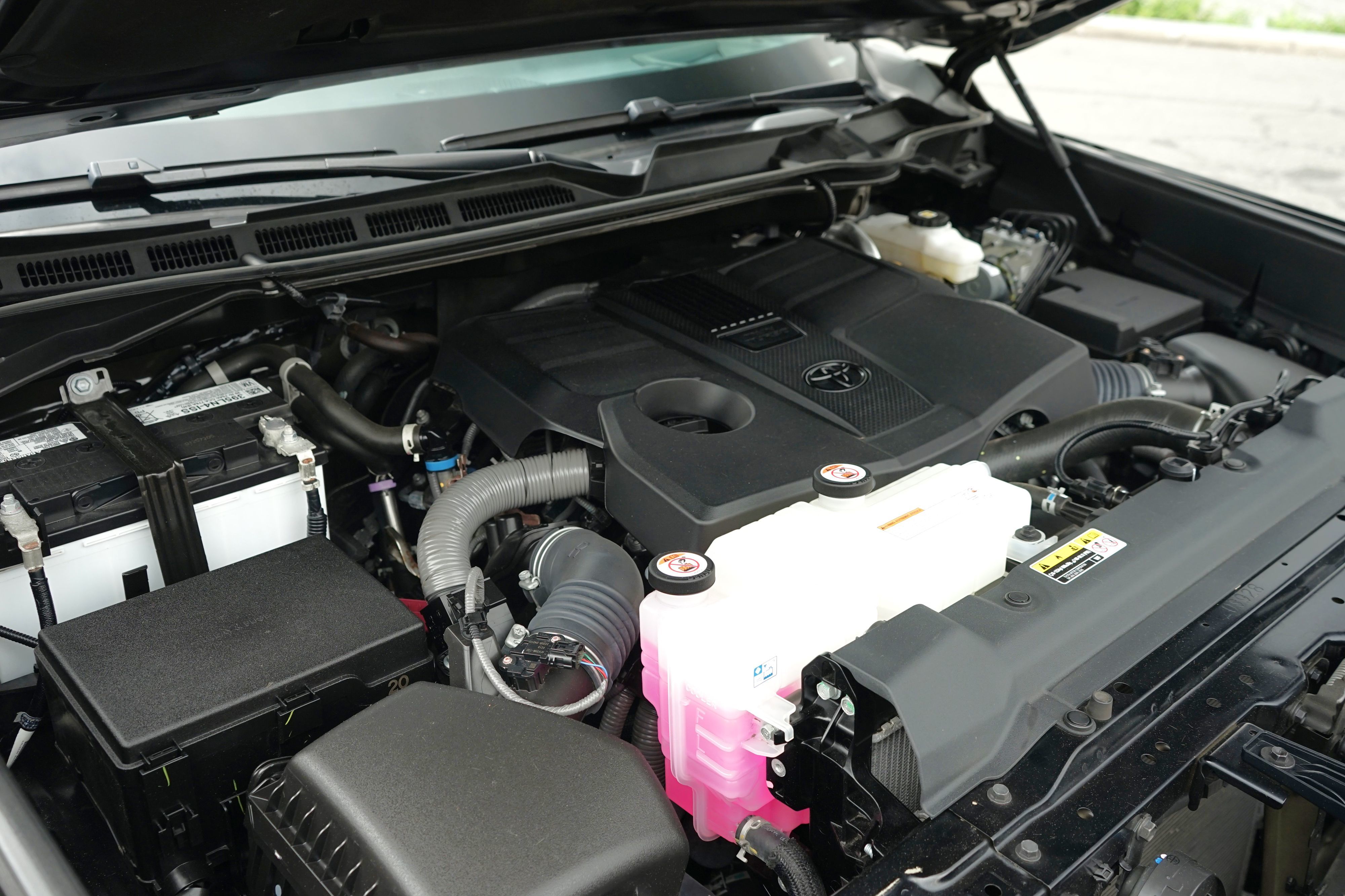 Photo 51 of this Toyota Tundra 4WD