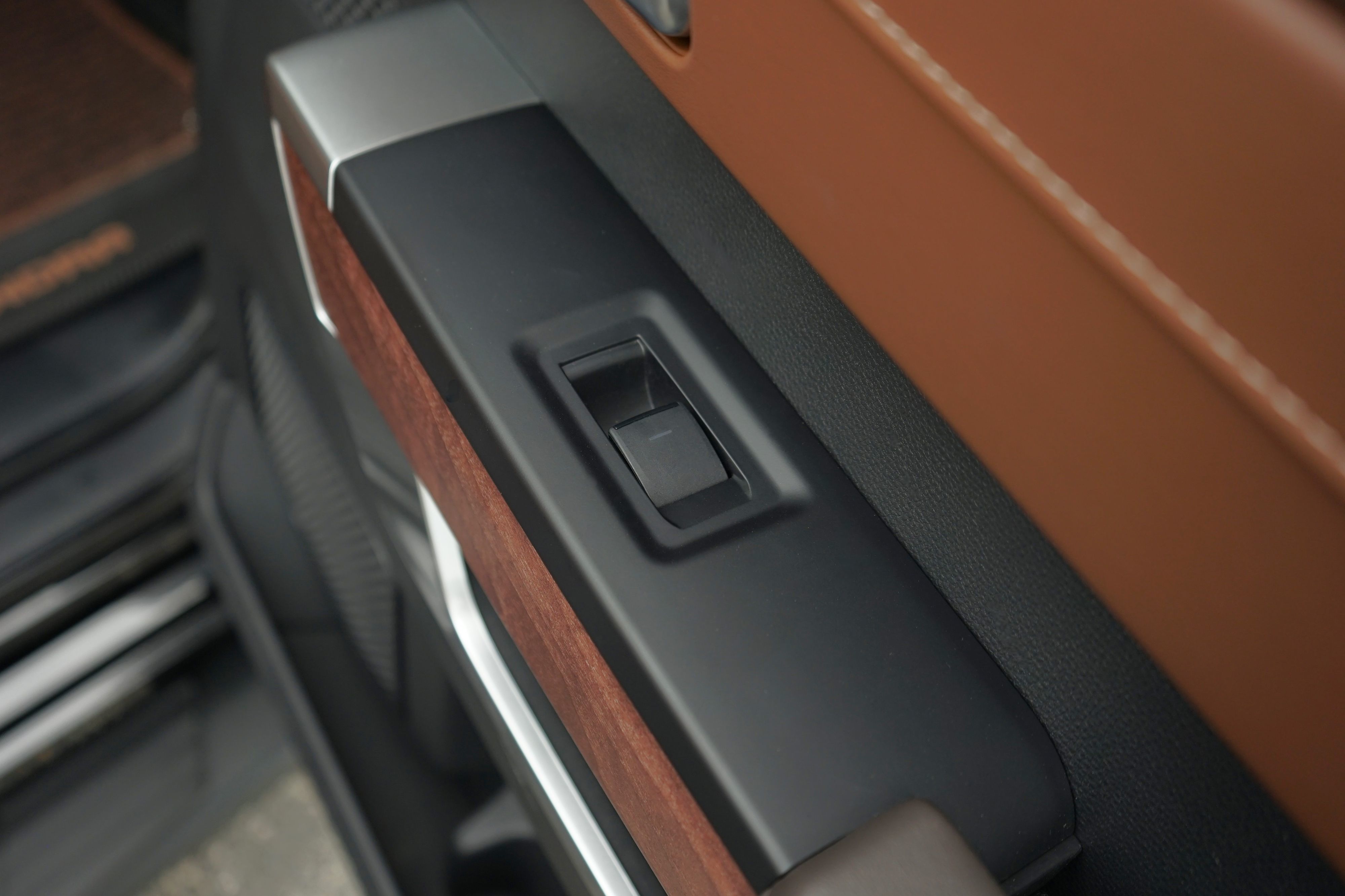 Photo 42 of this Toyota Tundra 4WD