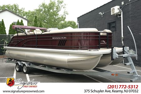 2022 Bennington LX 23
