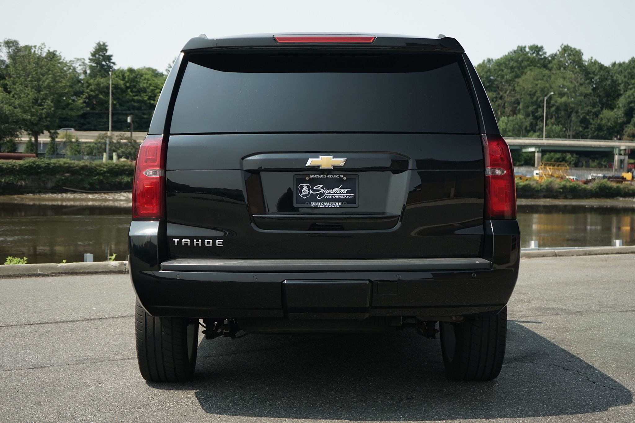 Photo 43 of this Chevrolet Tahoe