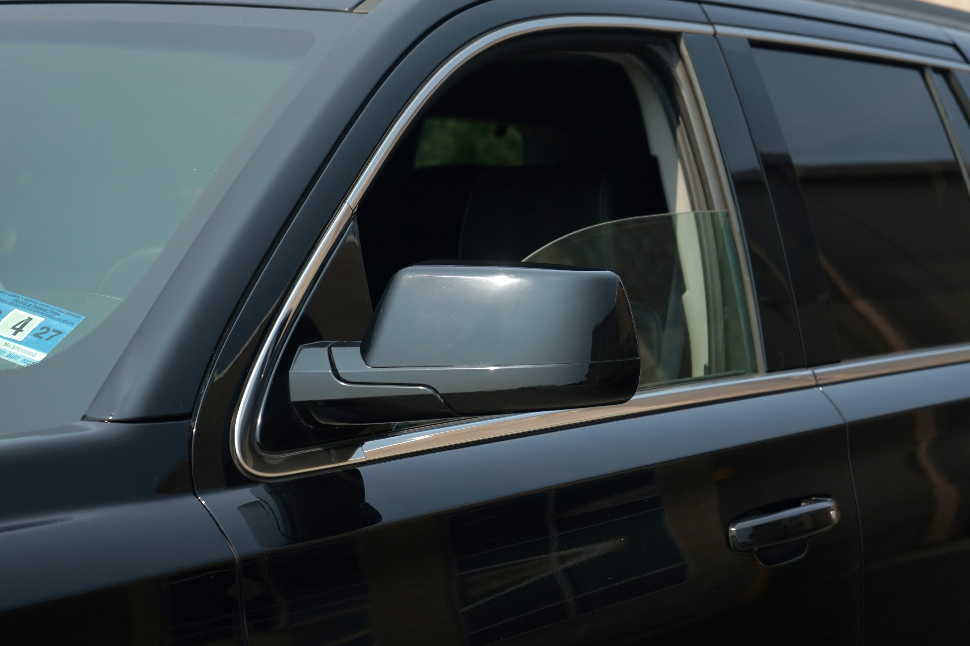 Photo 9 of this Chevrolet Tahoe