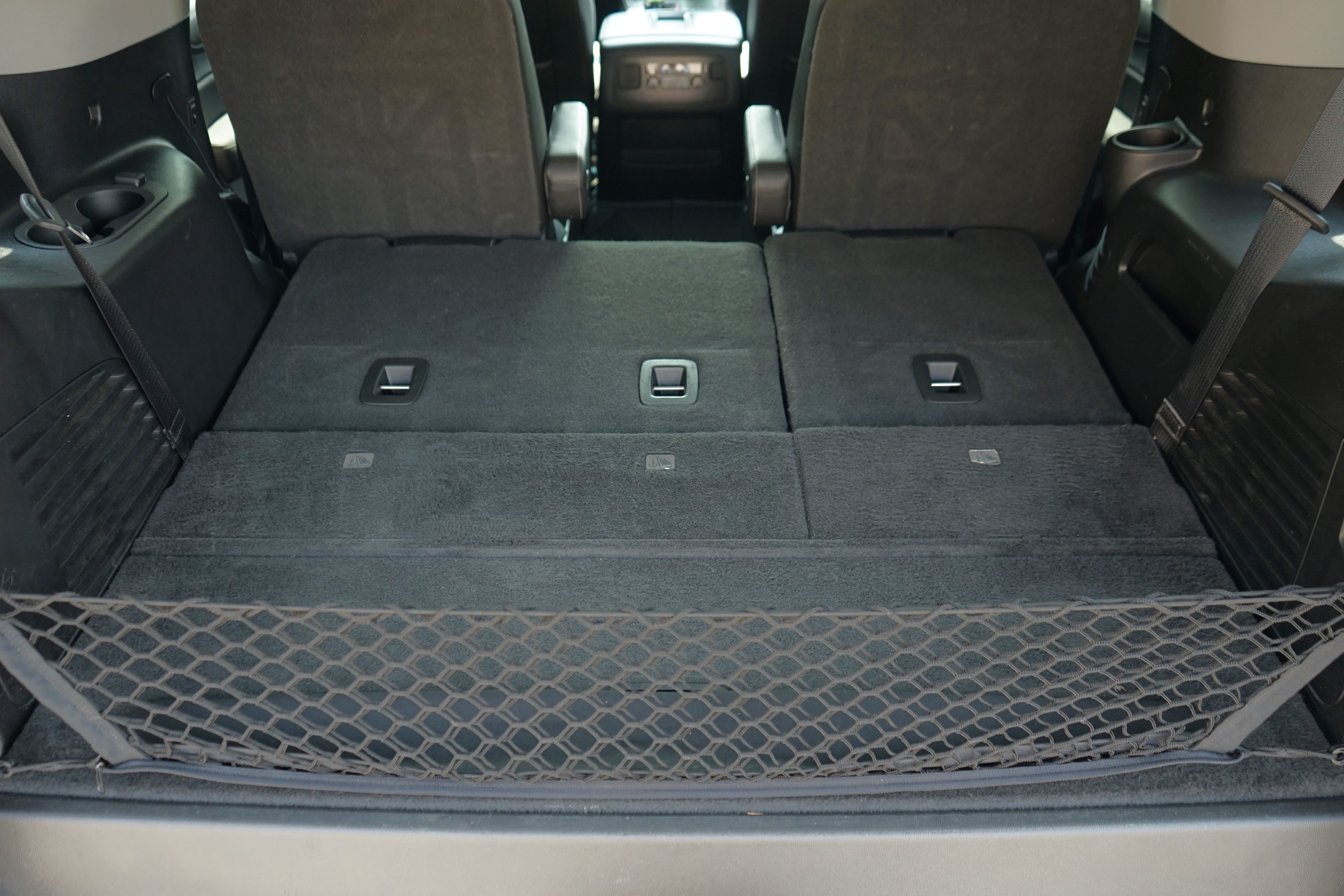 Photo 44 of this Chevrolet Tahoe