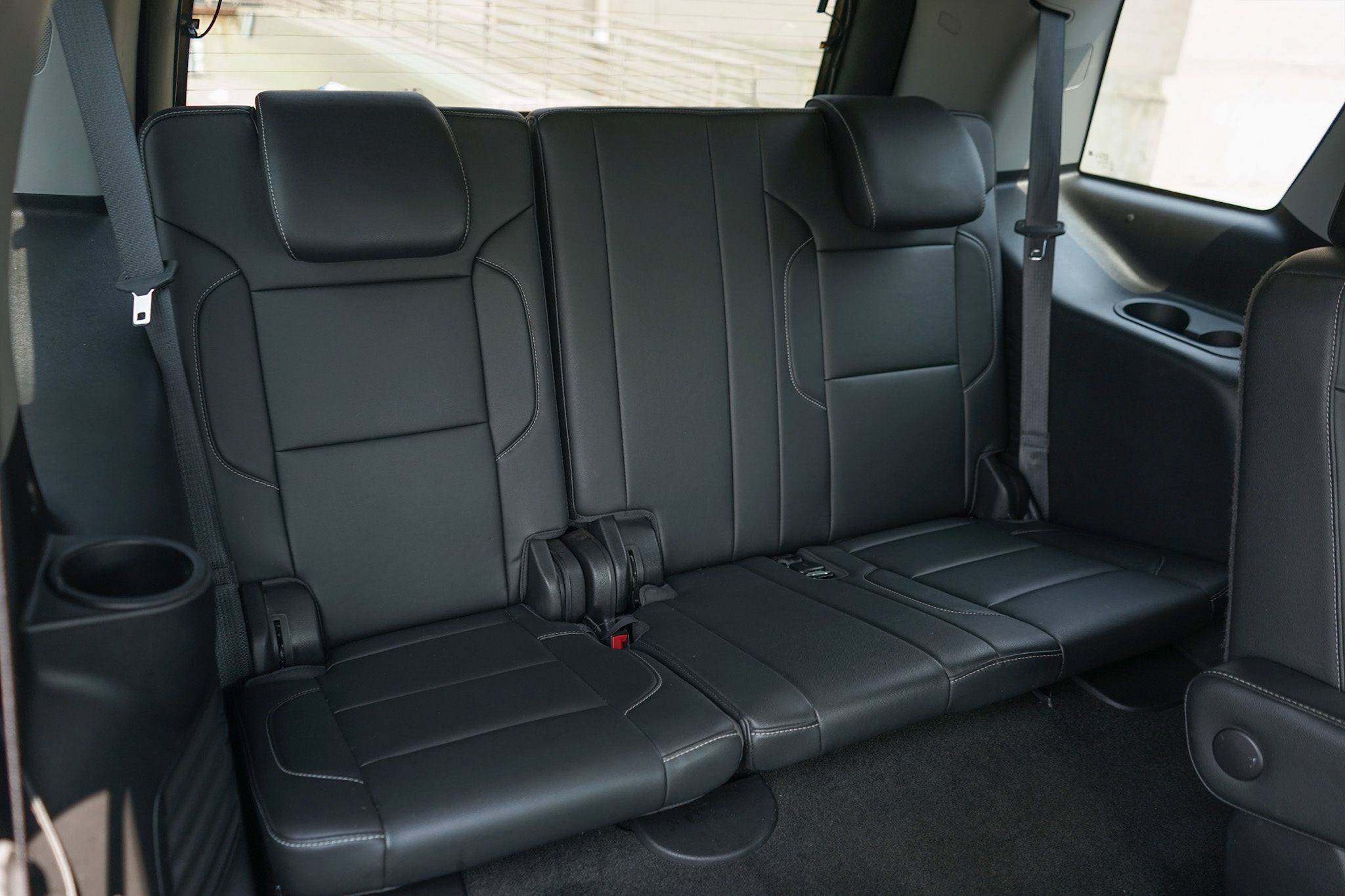 Photo 37 of this Chevrolet Tahoe