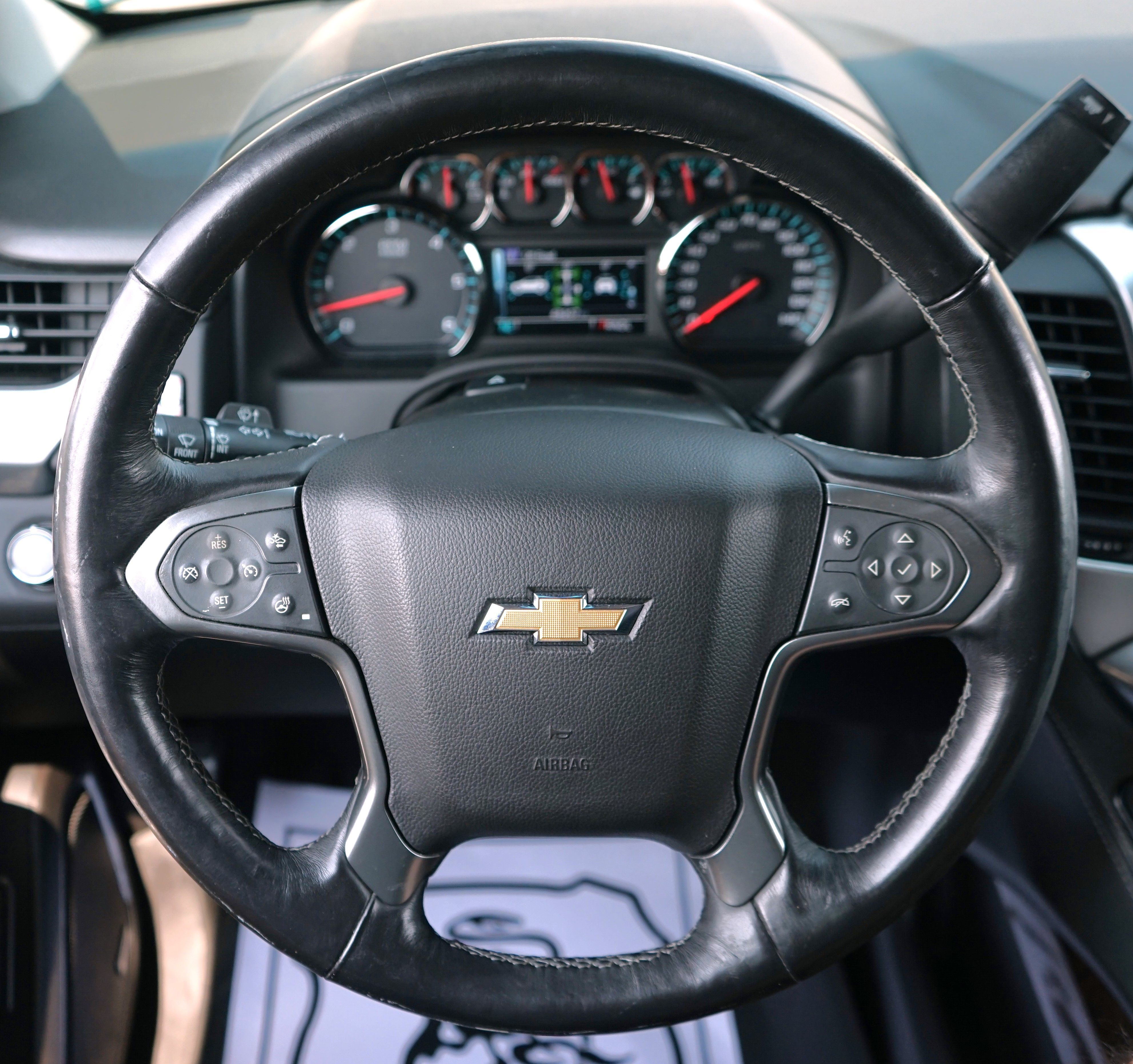 Photo 19 of this Chevrolet Tahoe
