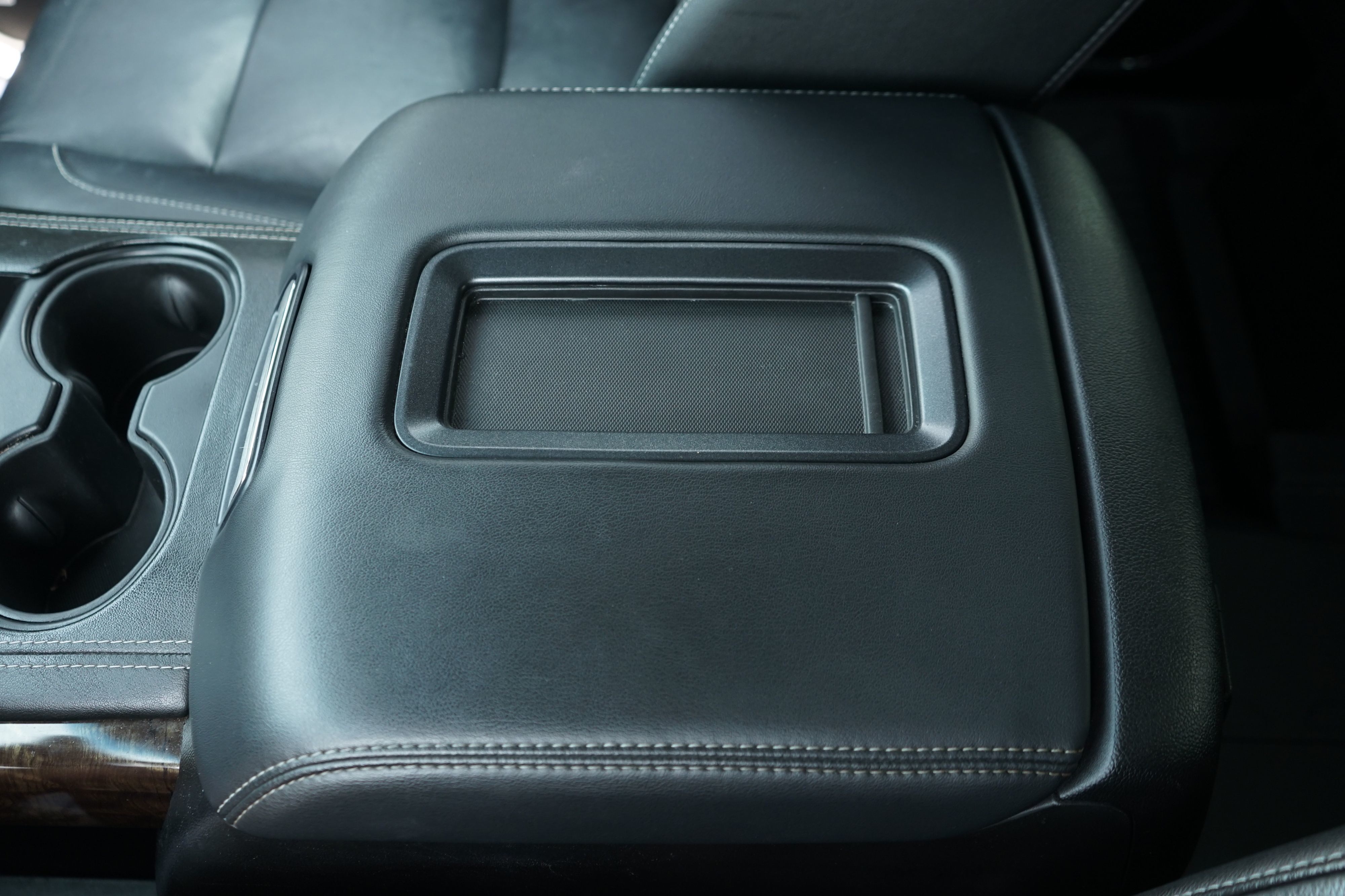 Photo 28 of this Chevrolet Tahoe