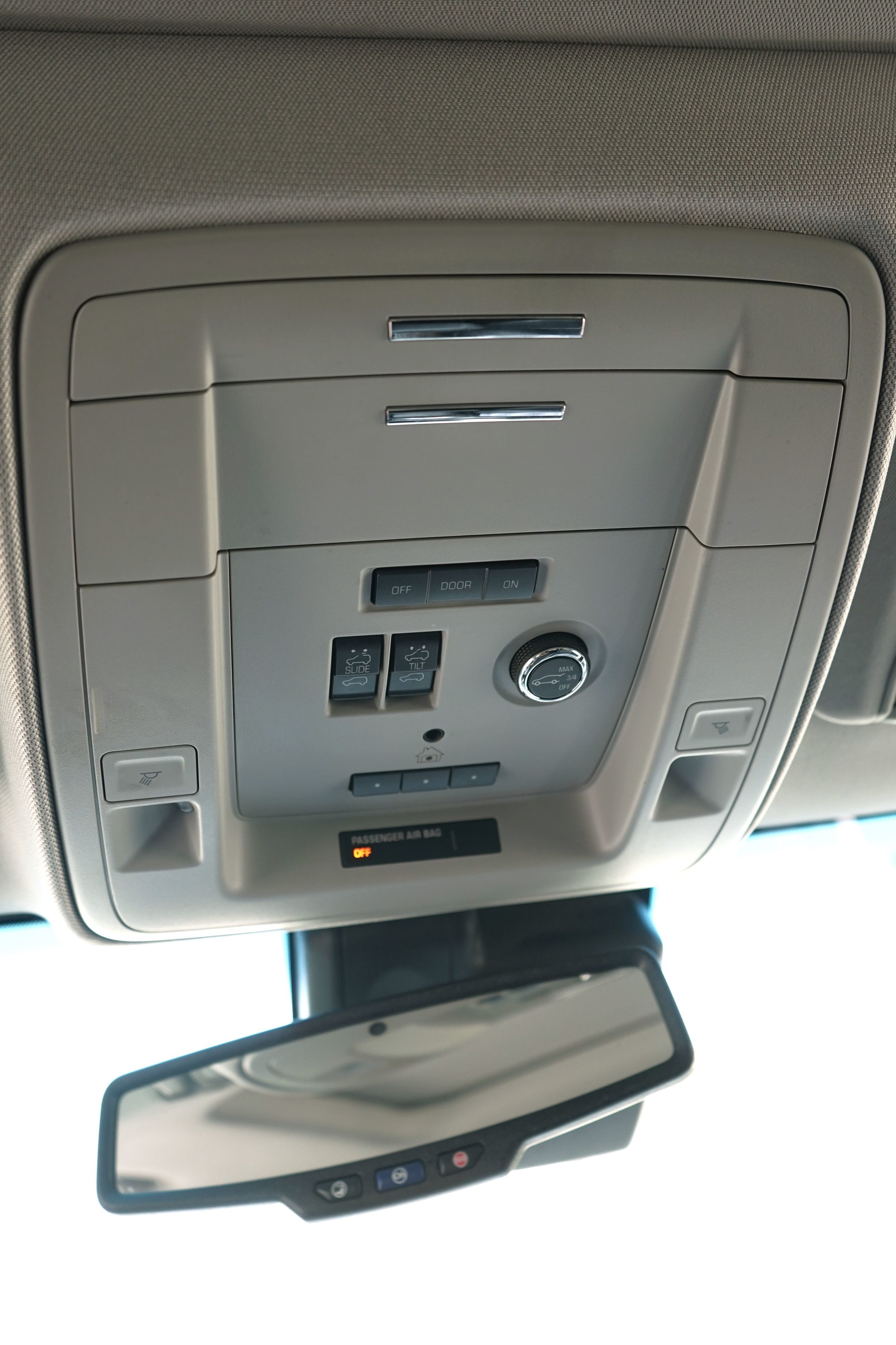 Photo 22 of this Chevrolet Tahoe