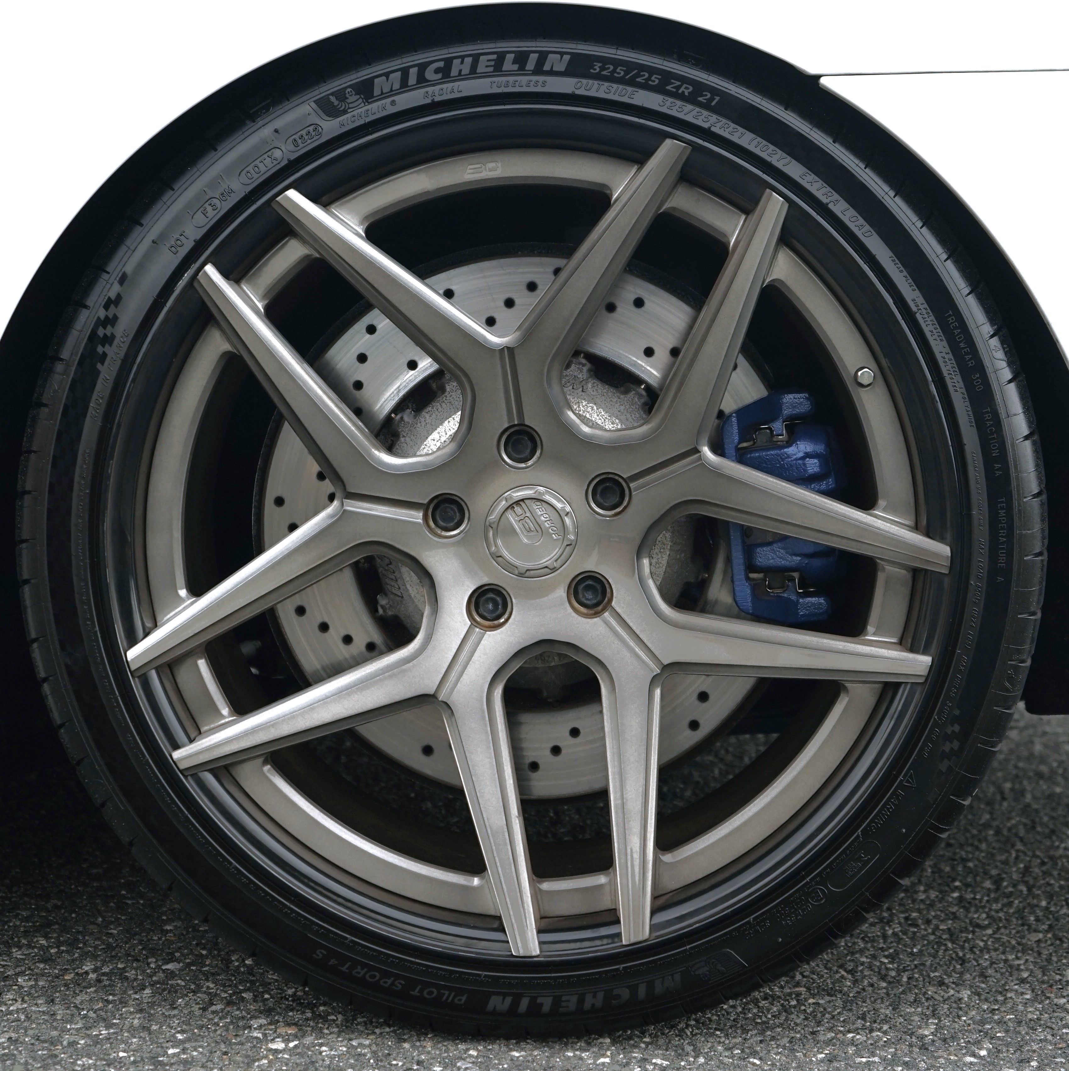Photo 55 of this BMW M6