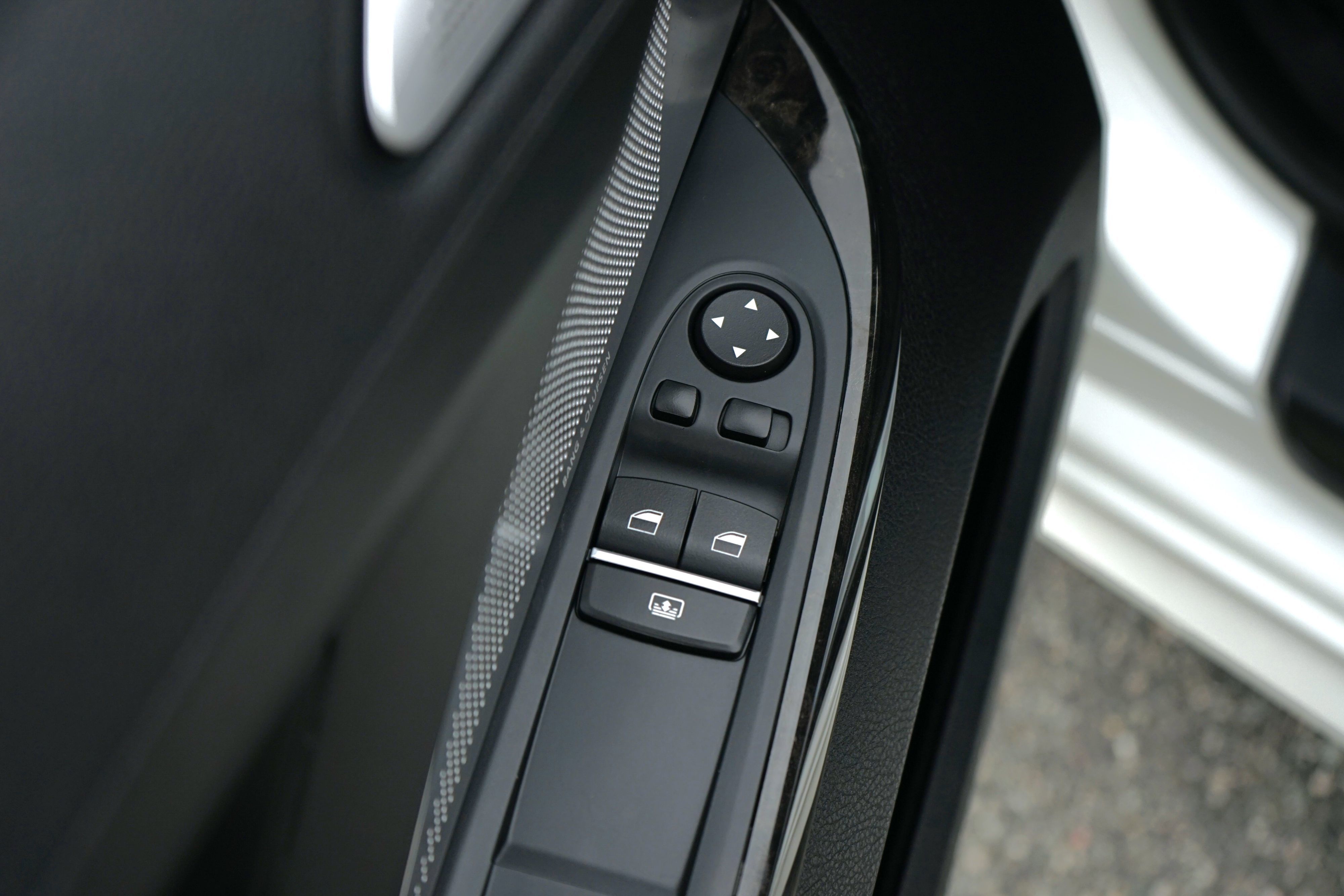 Photo 14 of this BMW M6