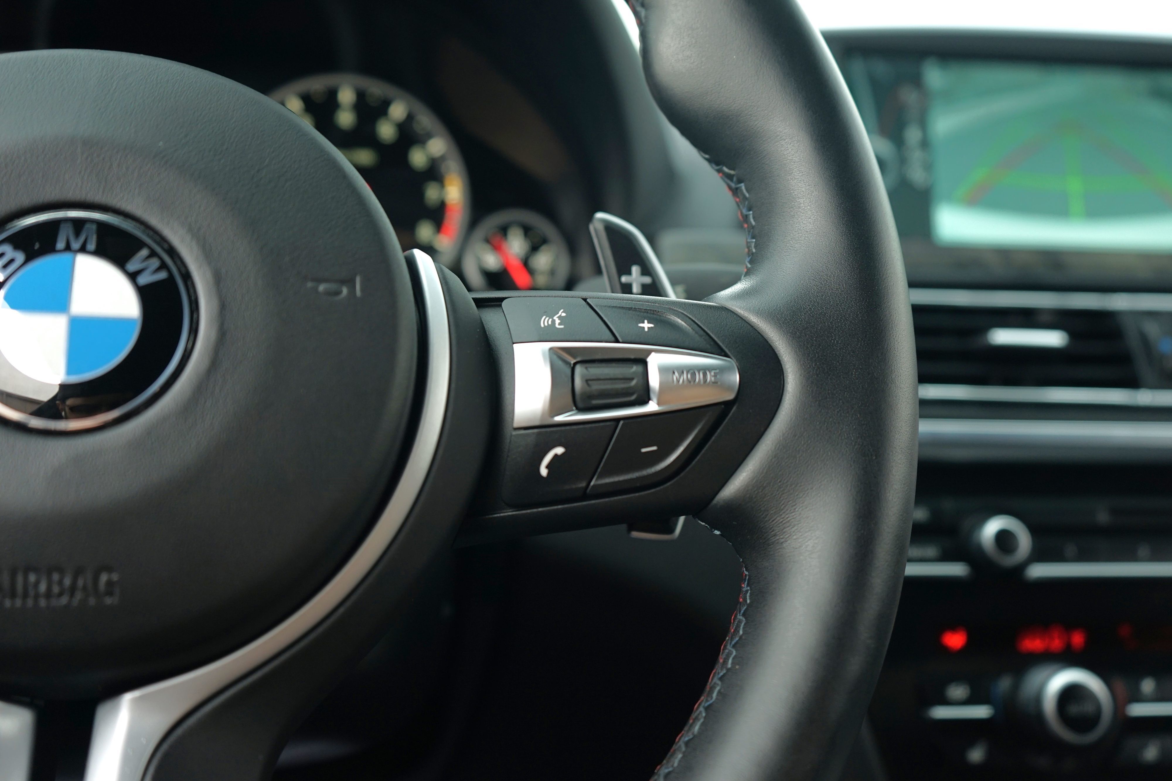 Photo 27 of this BMW M6