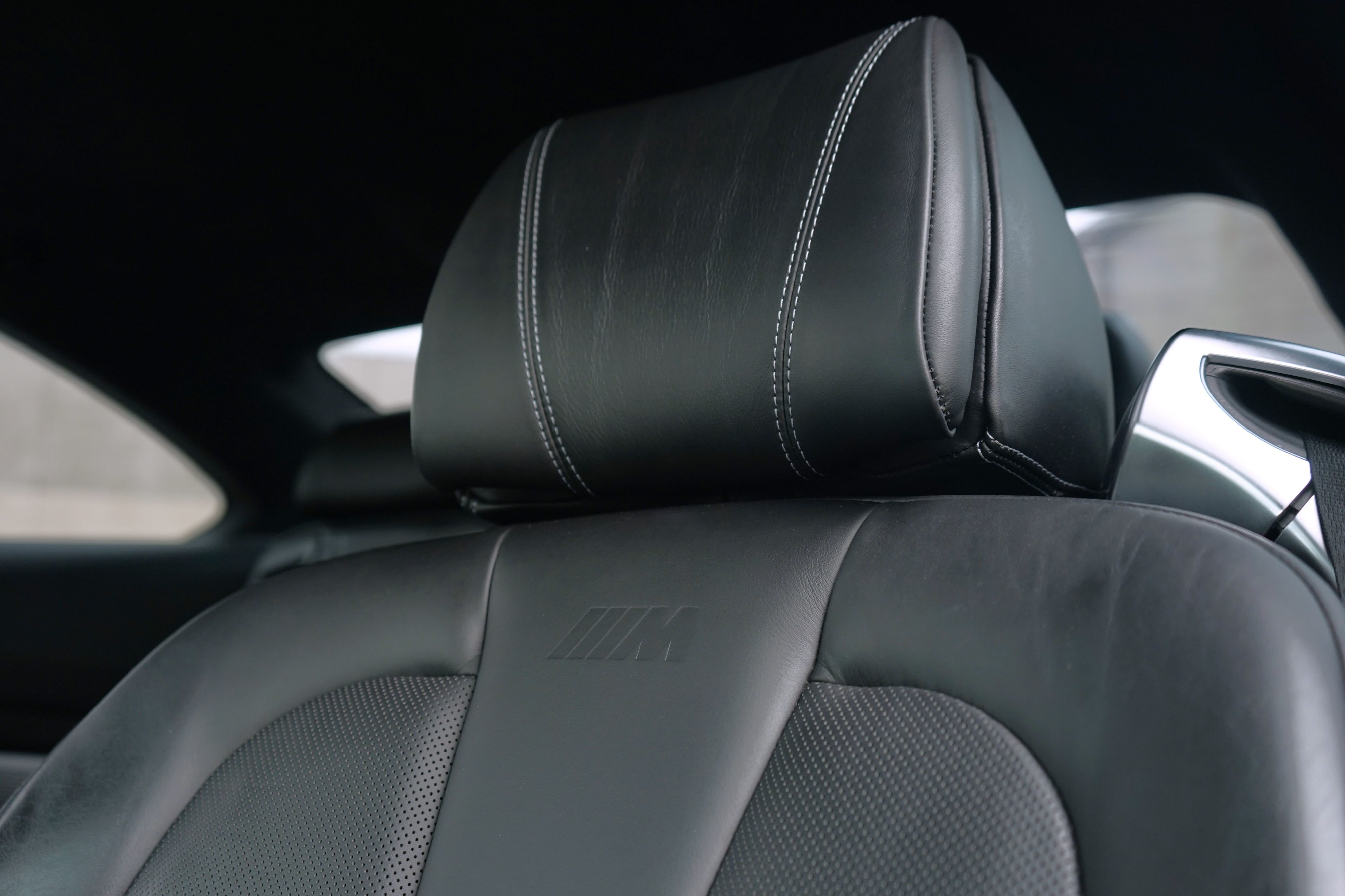 Photo 20 of this BMW M6