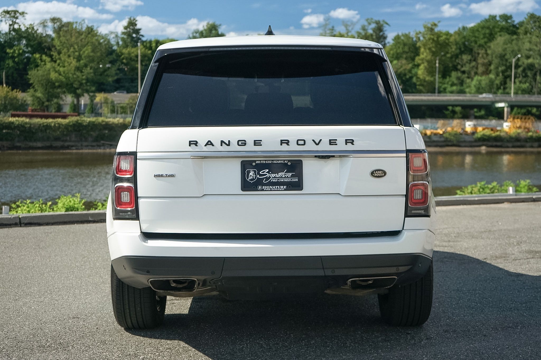 Photo 50 of this Land Rover Range Rover