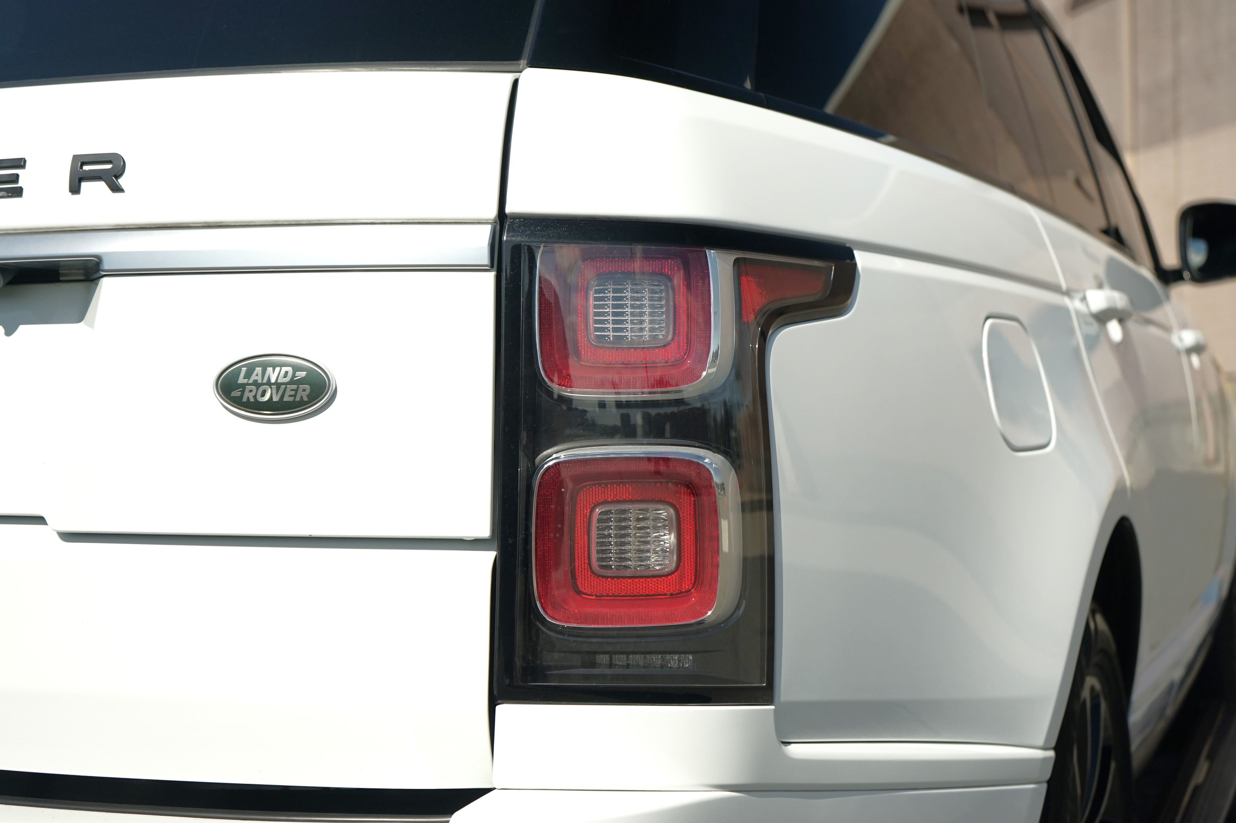 Photo 52 of this Land Rover Range Rover