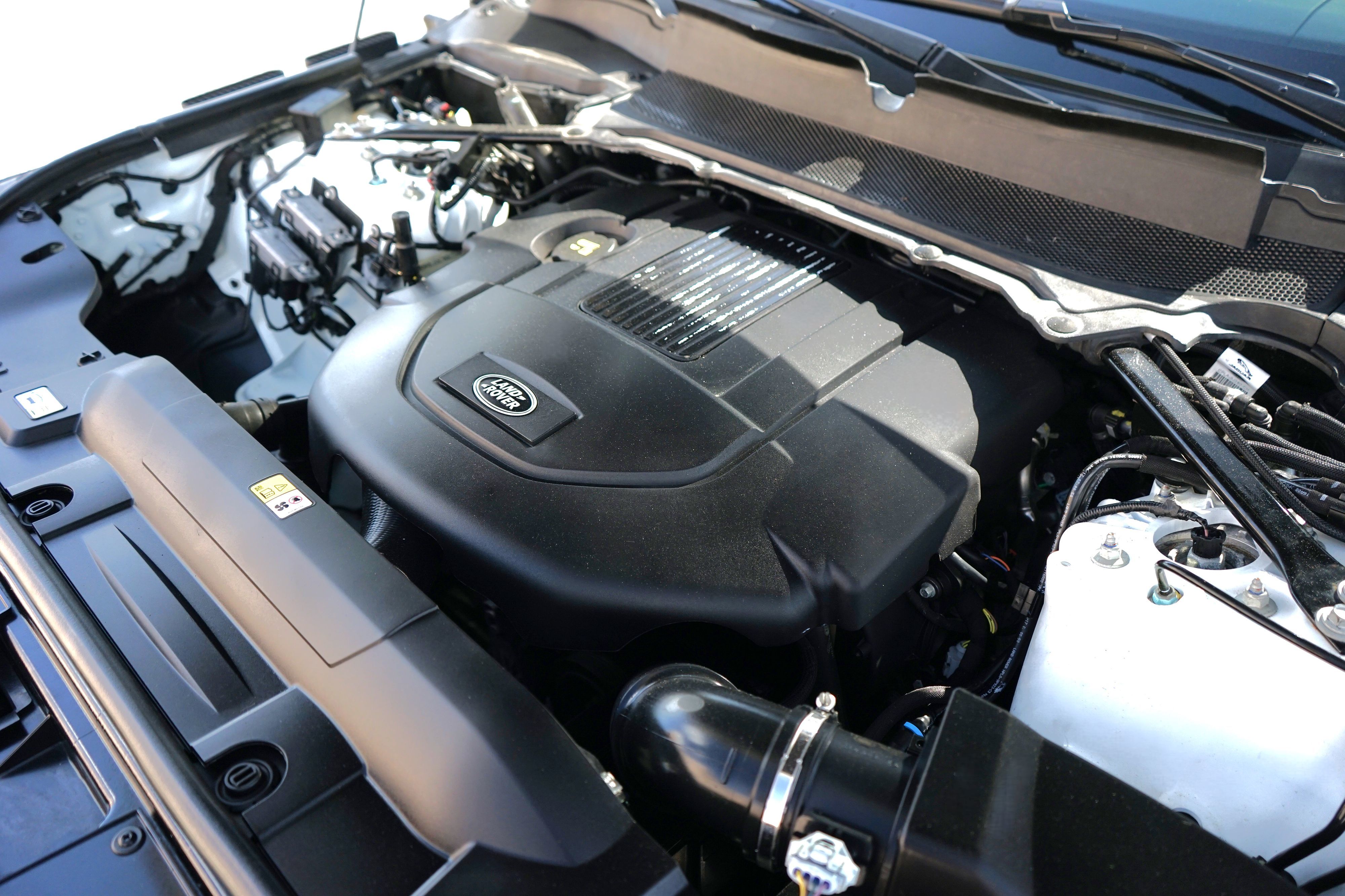 Photo 55 of this Land Rover Range Rover