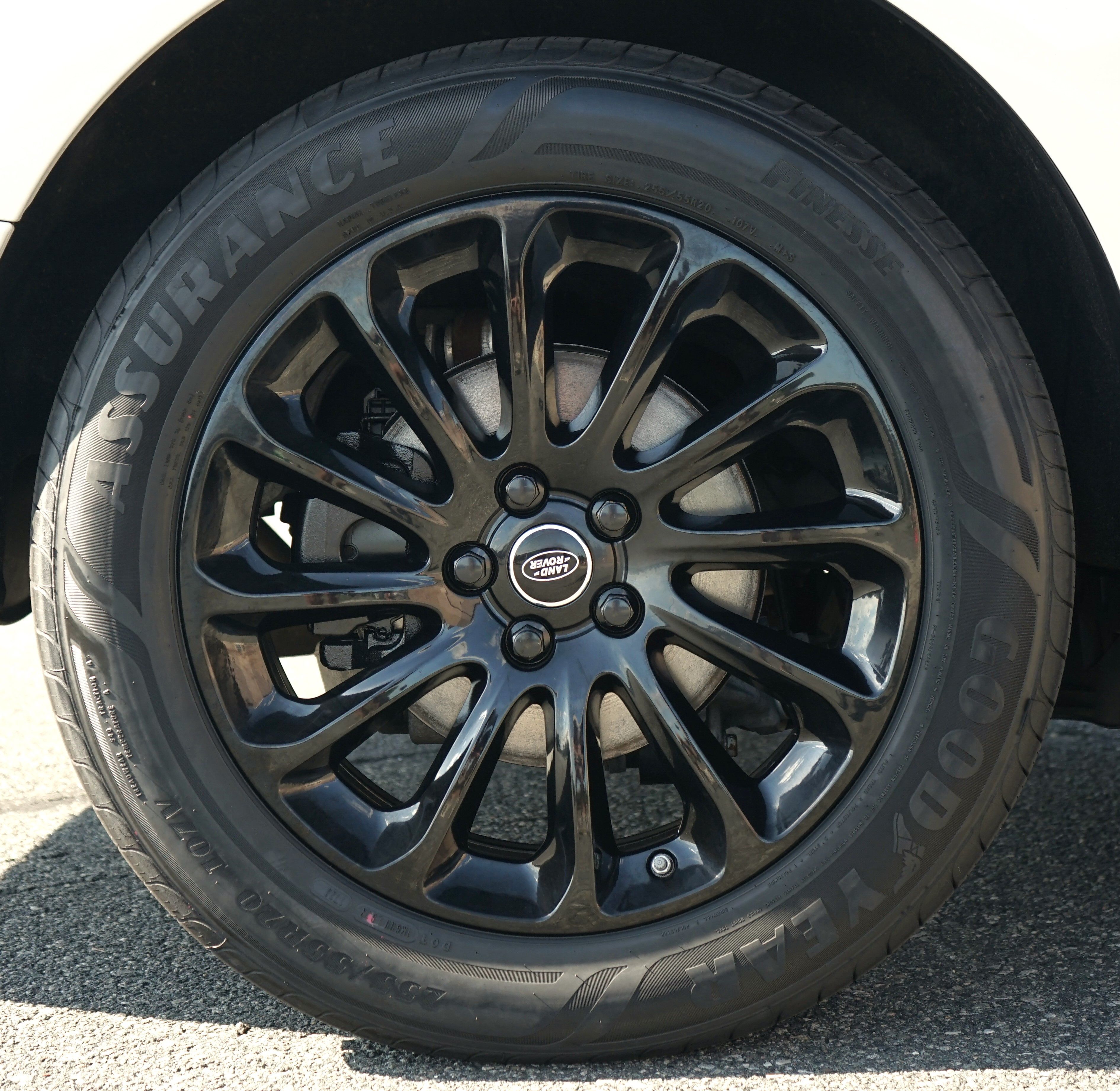 Photo 58 of this Land Rover Range Rover