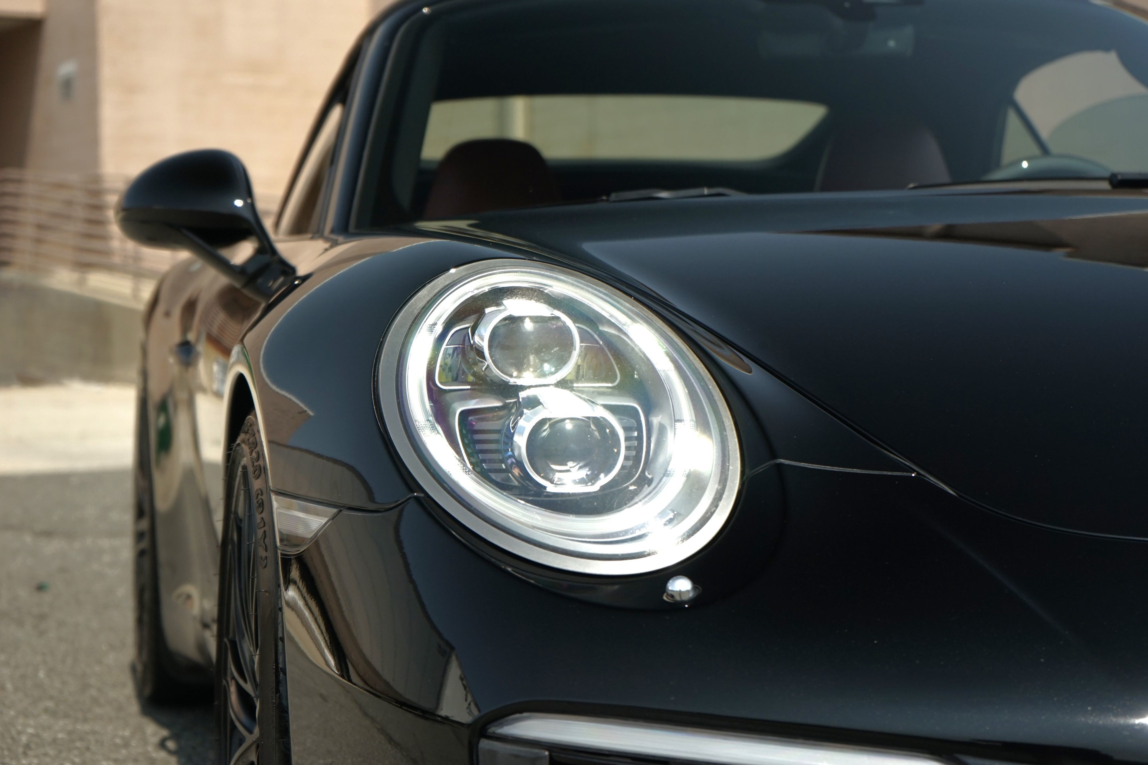 Photo 10 of this Porsche 911