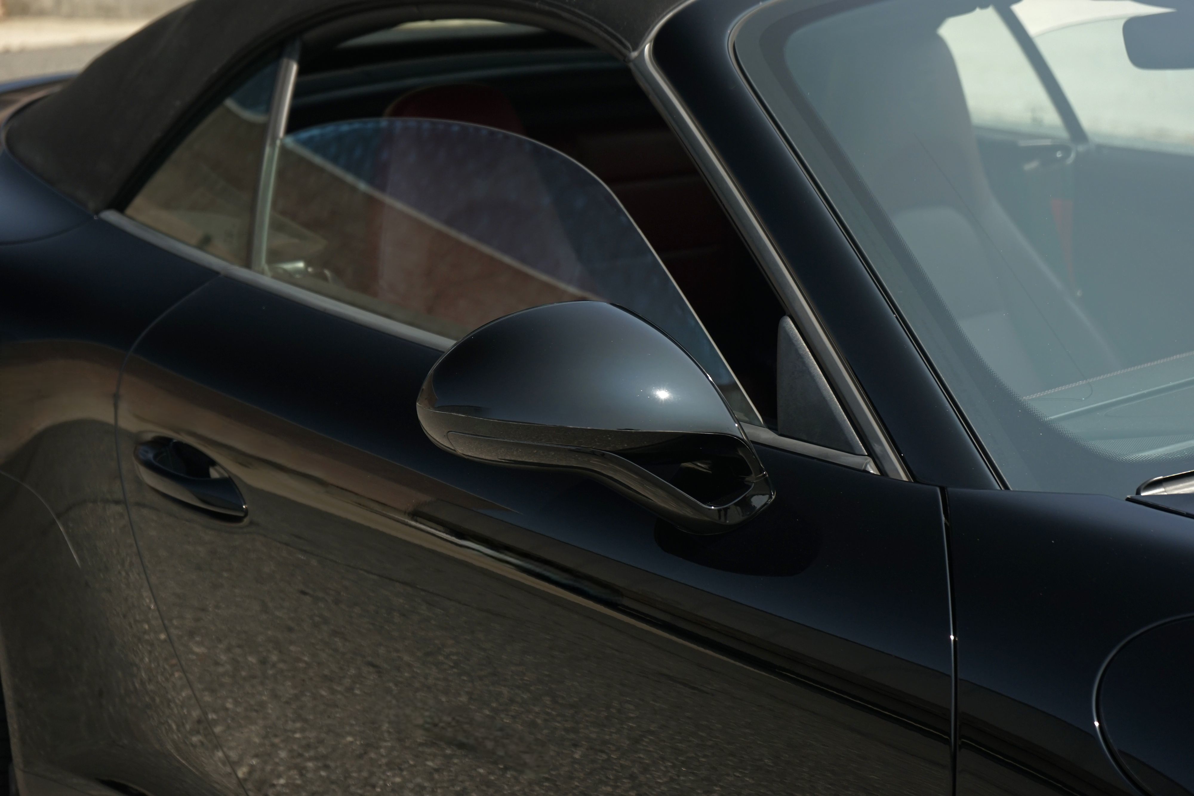 Photo 9 of this Porsche 911