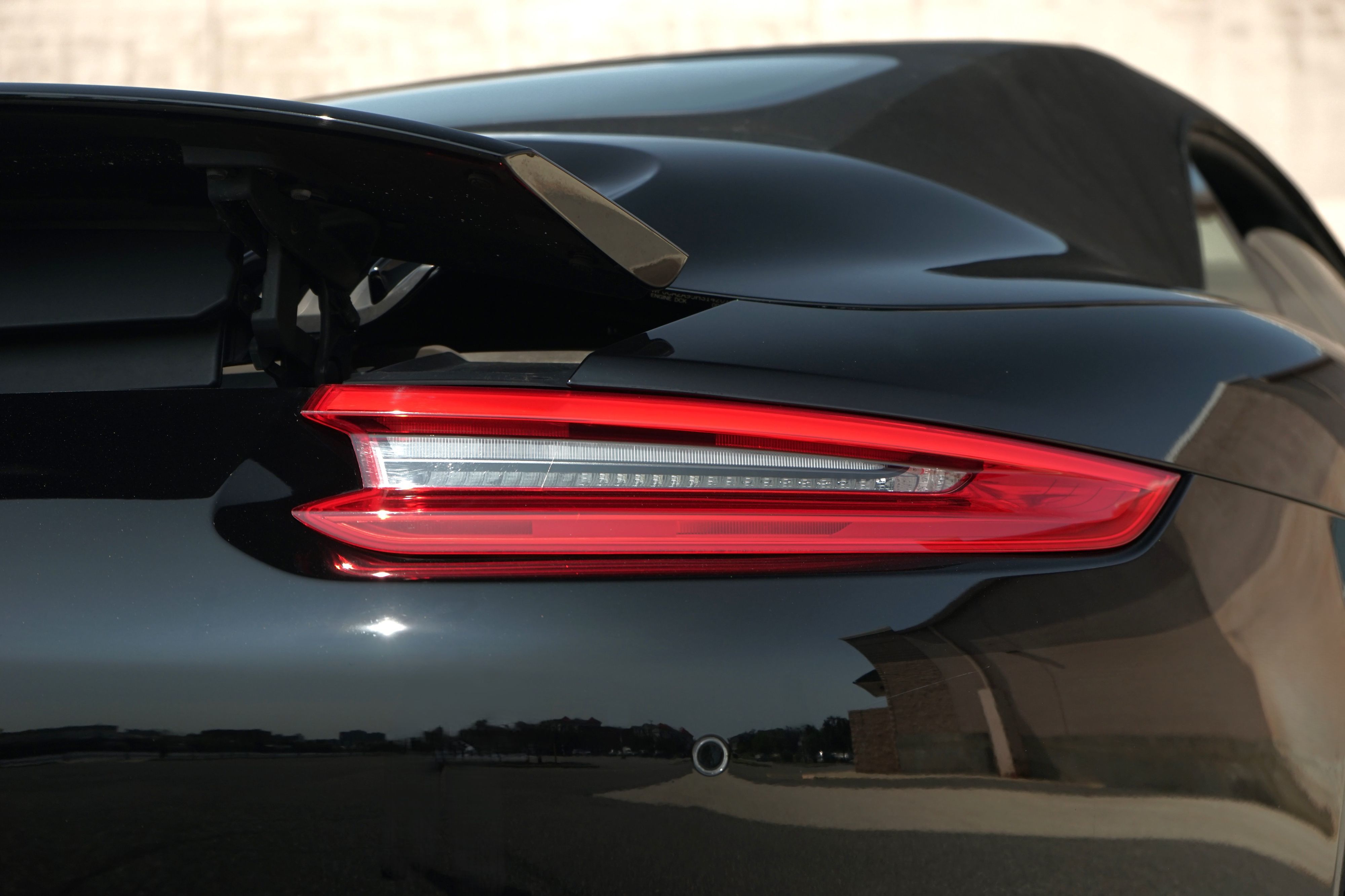 Photo 50 of this Porsche 911