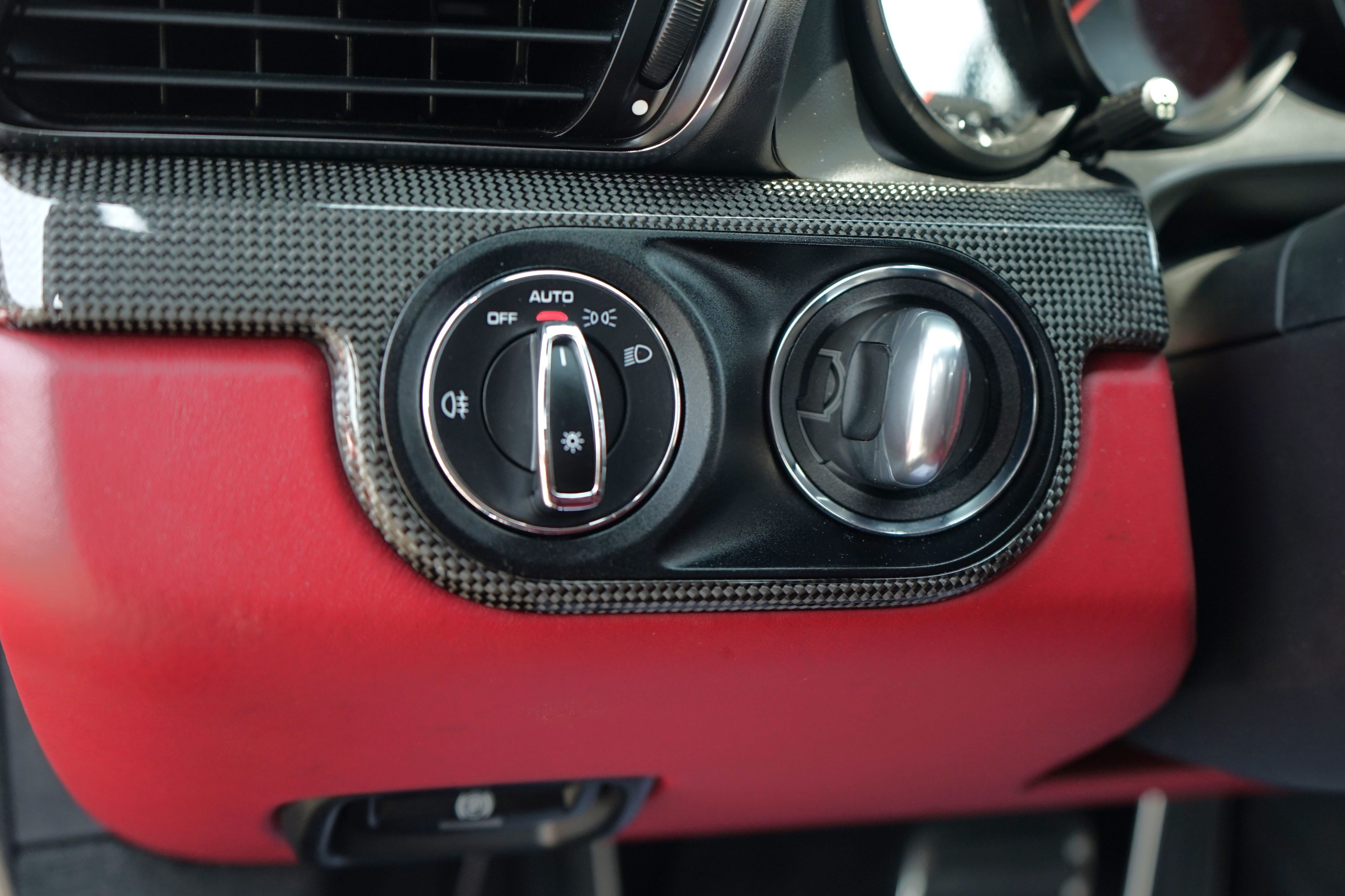 Photo 21 of this Porsche 911