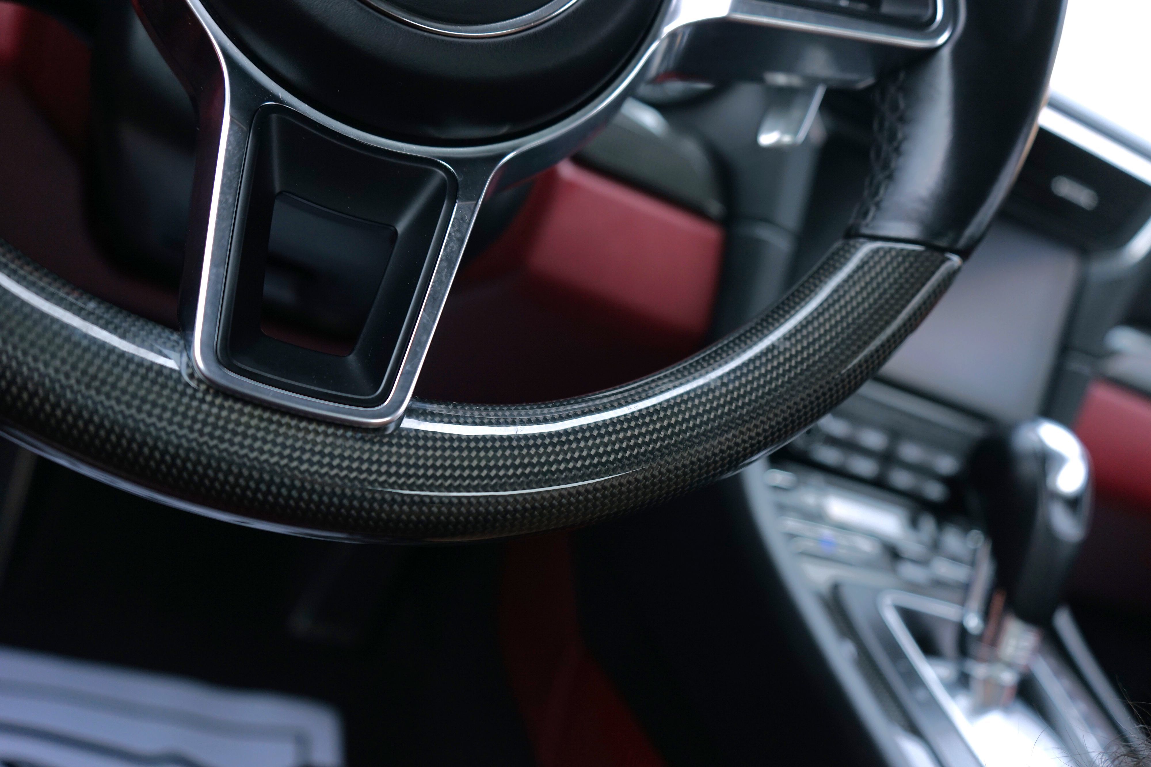 Photo 30 of this Porsche 911