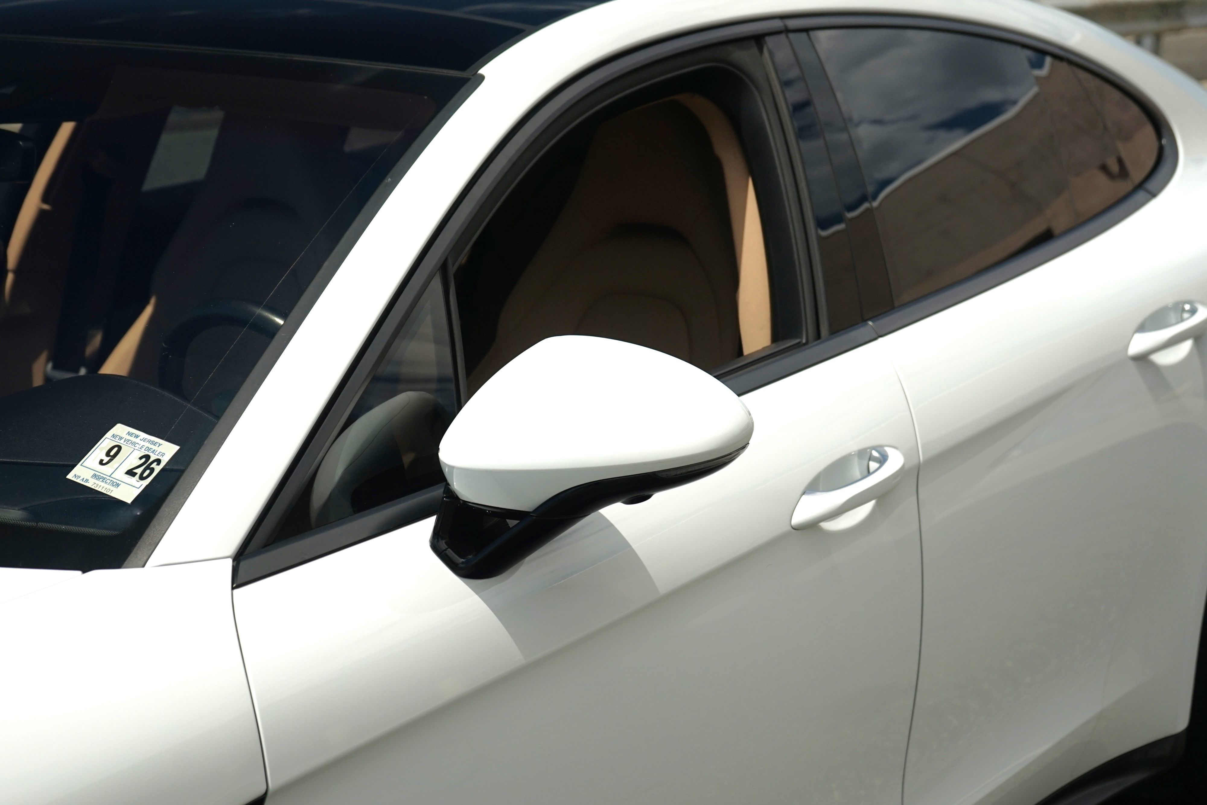 Photo 9 of this Porsche Panamera