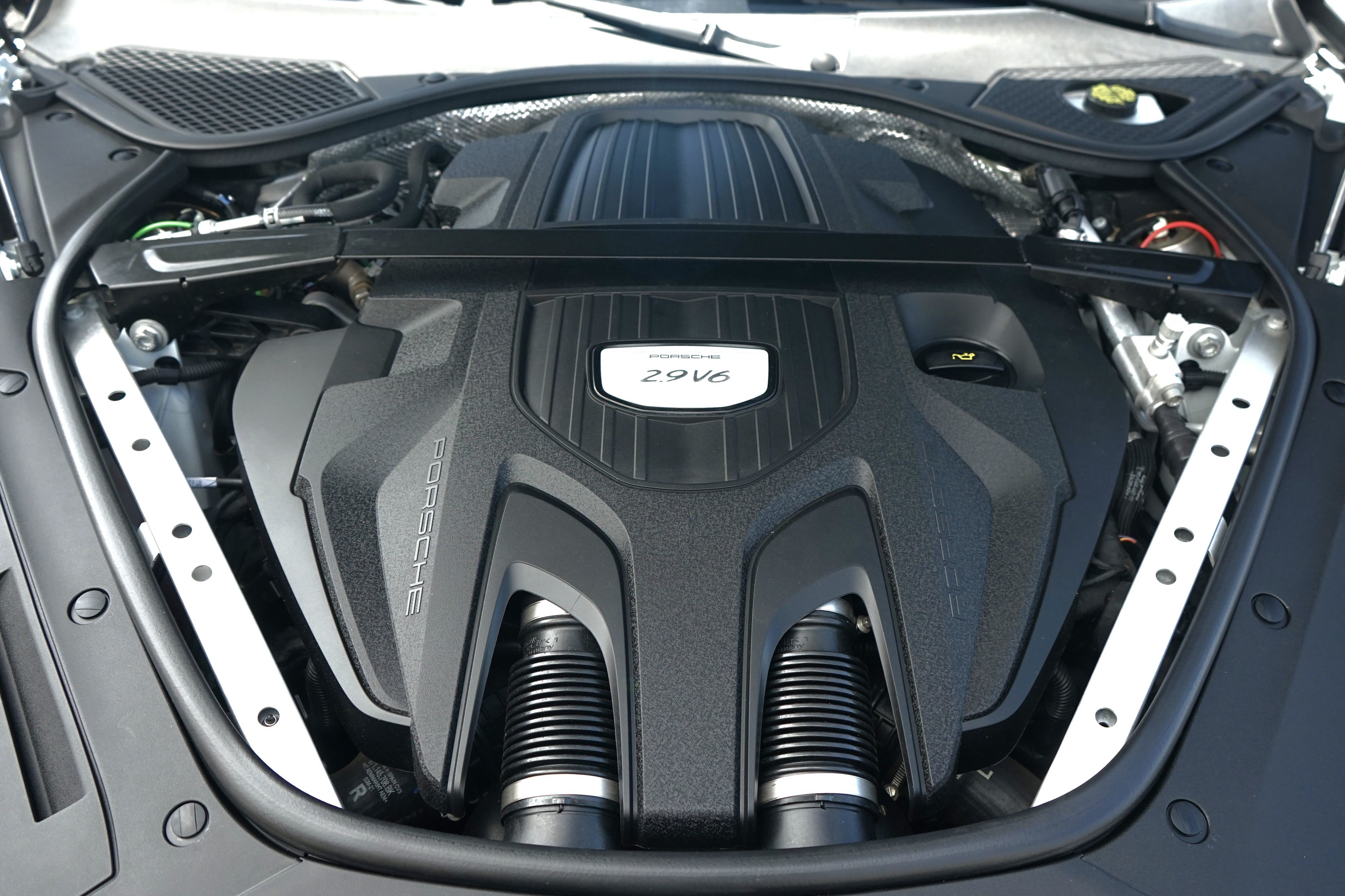 Photo 47 of this Porsche Panamera