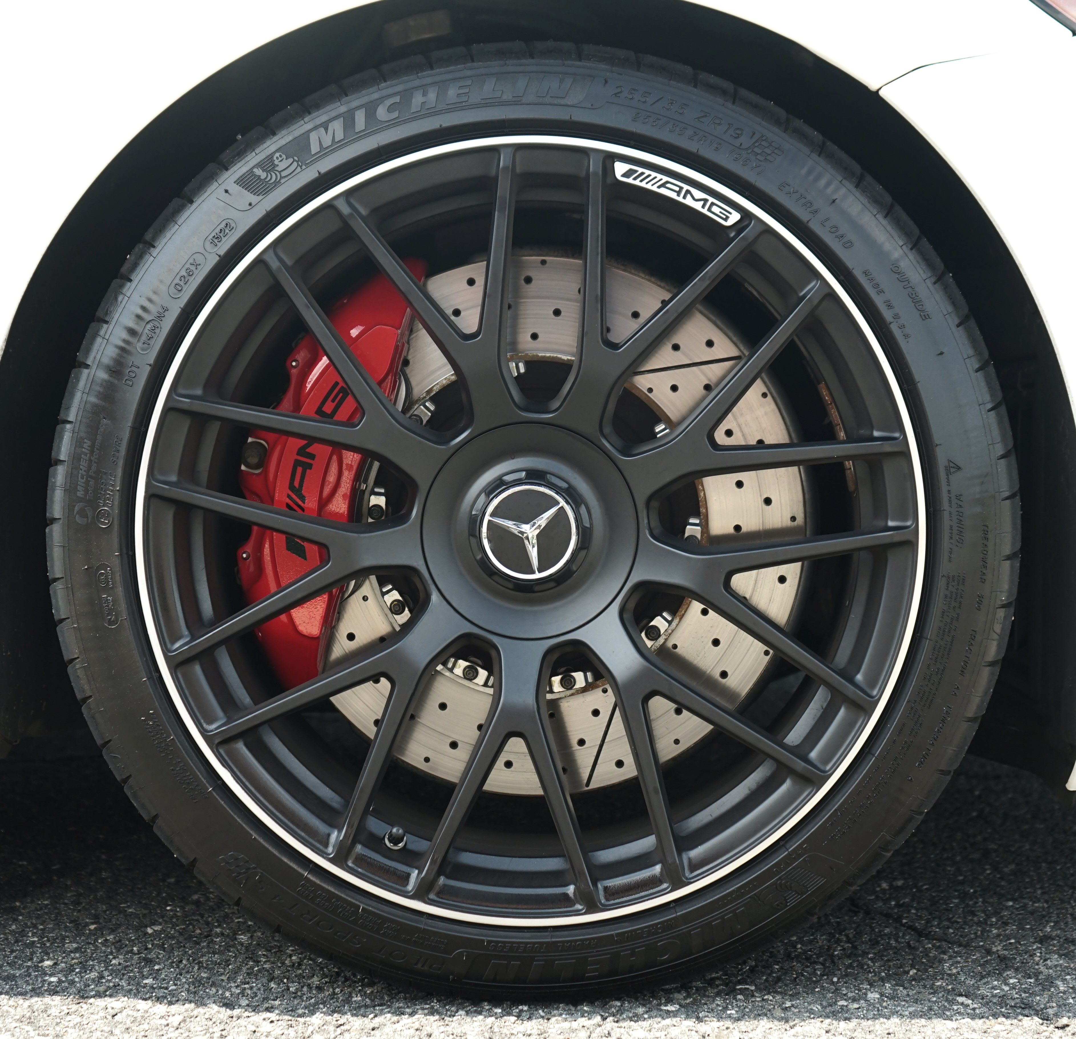 Photo 54 of this Mercedes-Benz AMG C 63