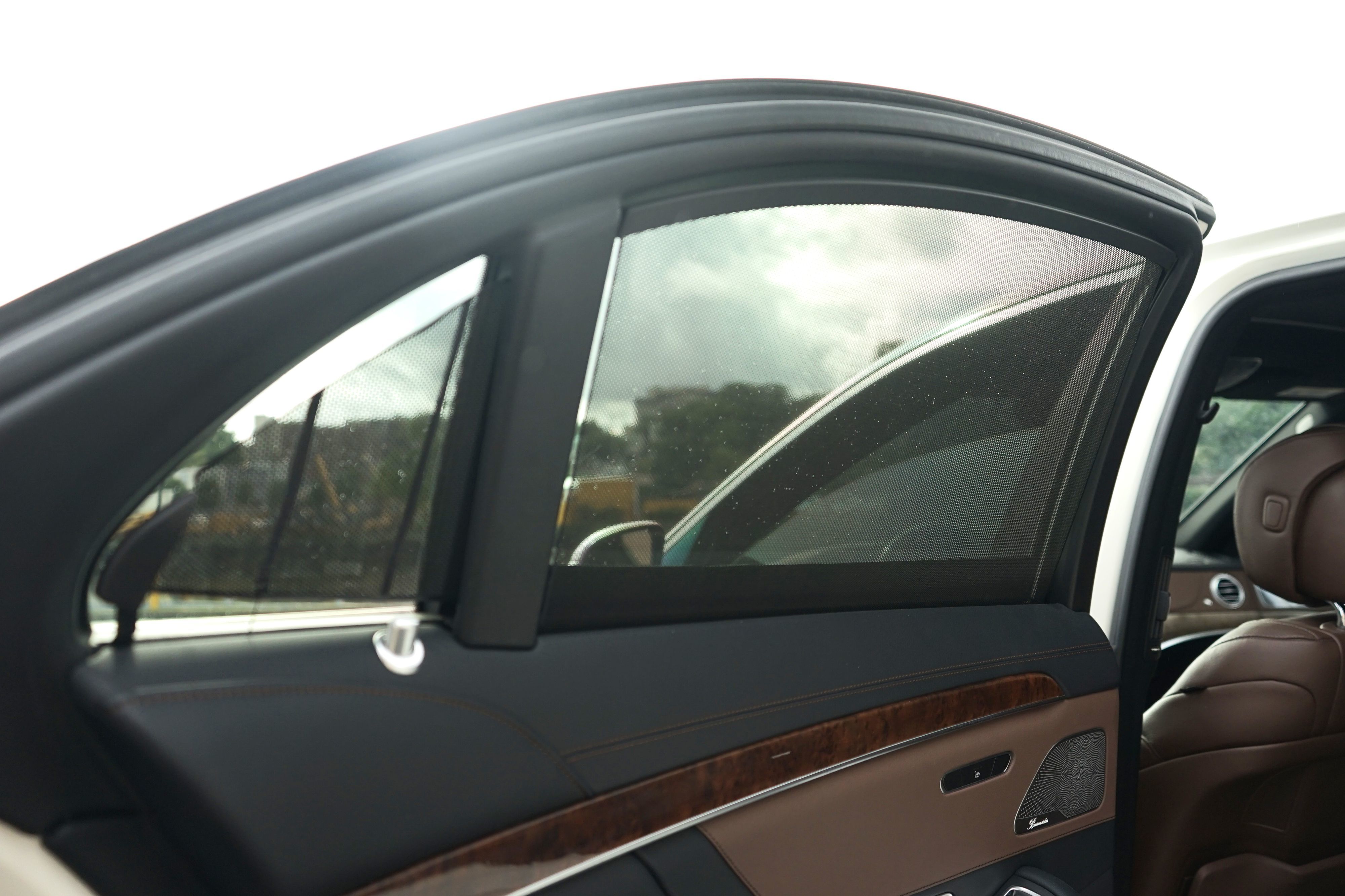 Photo 36 of this Mercedes-Benz S 550